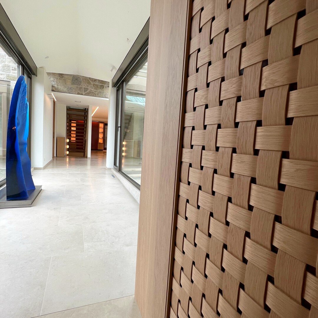 Breezy.
#architecture #design #designinspiration #millwork #kitchen #contemporarydesign #cabinetmaker #interiors #modernarchitecture #archdaily #torontolife #torontodesign #moderndesign #luxury #interiordesign #torontohomes