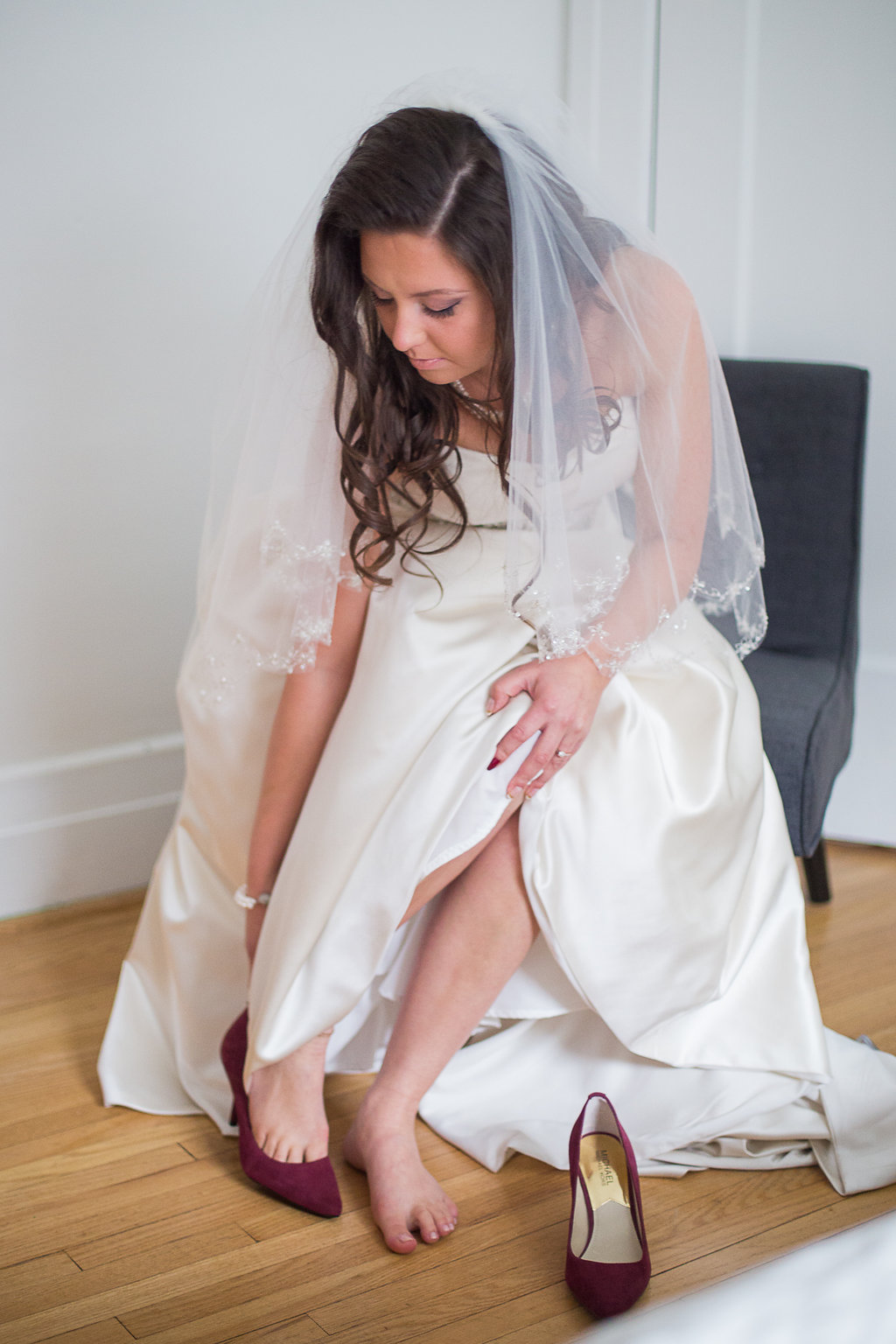 bride getting ready Mariage Montreal Wedding