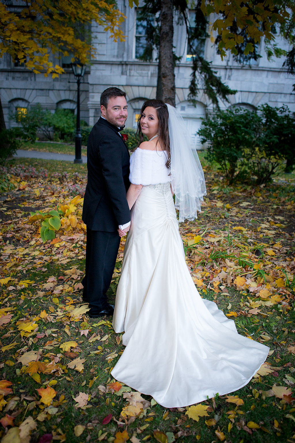 Mariage d'automne Montreal Fall Wedding Bridal Photos