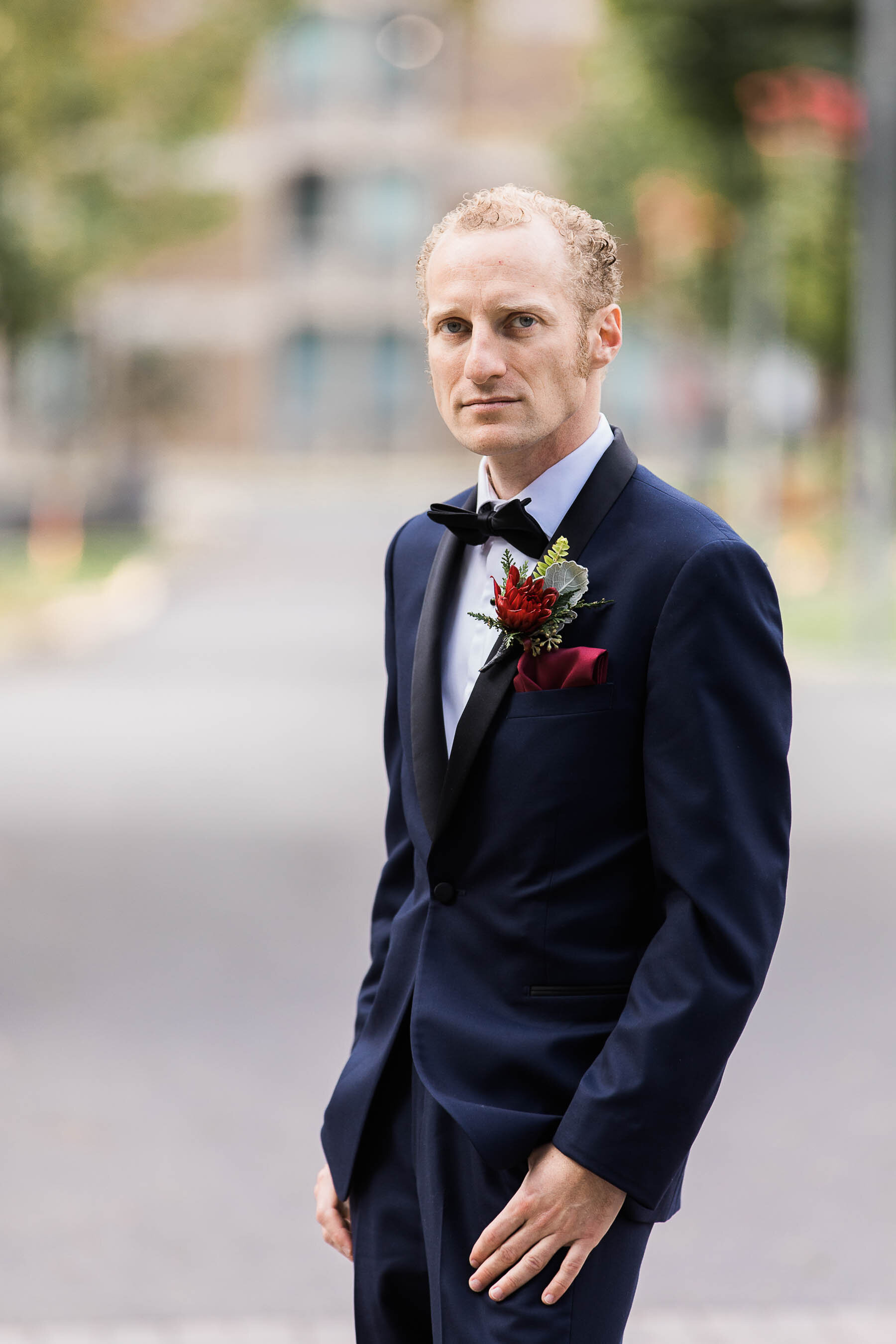 montreal wedding- groom portrait