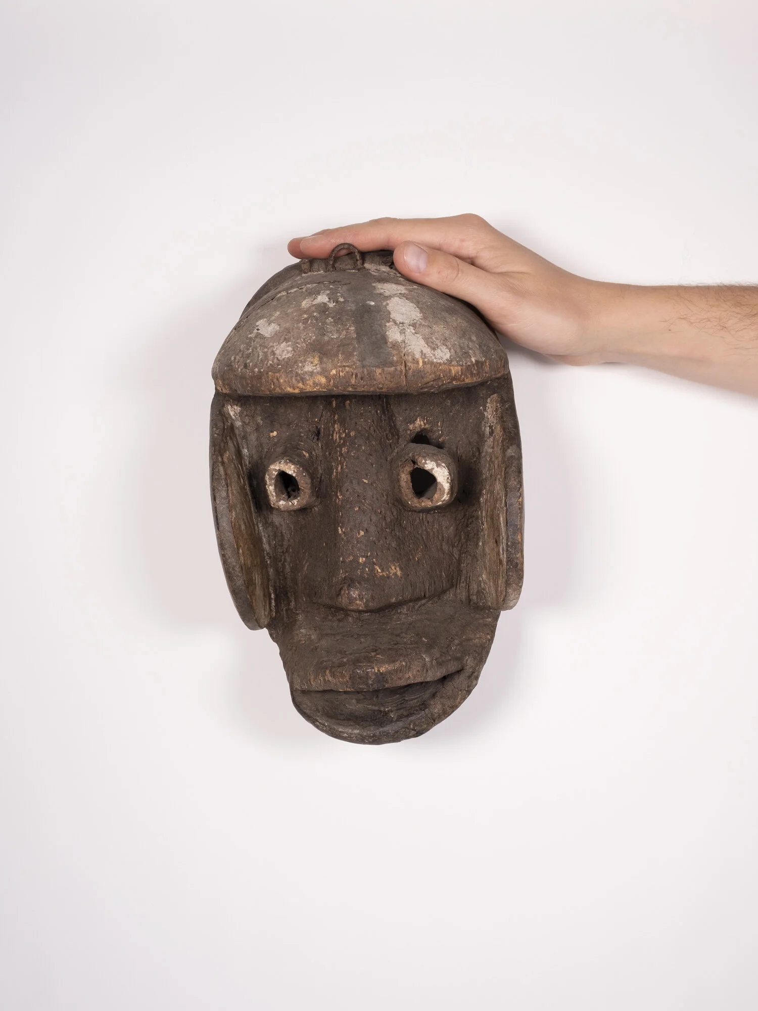 MASK6-HAND.jpg