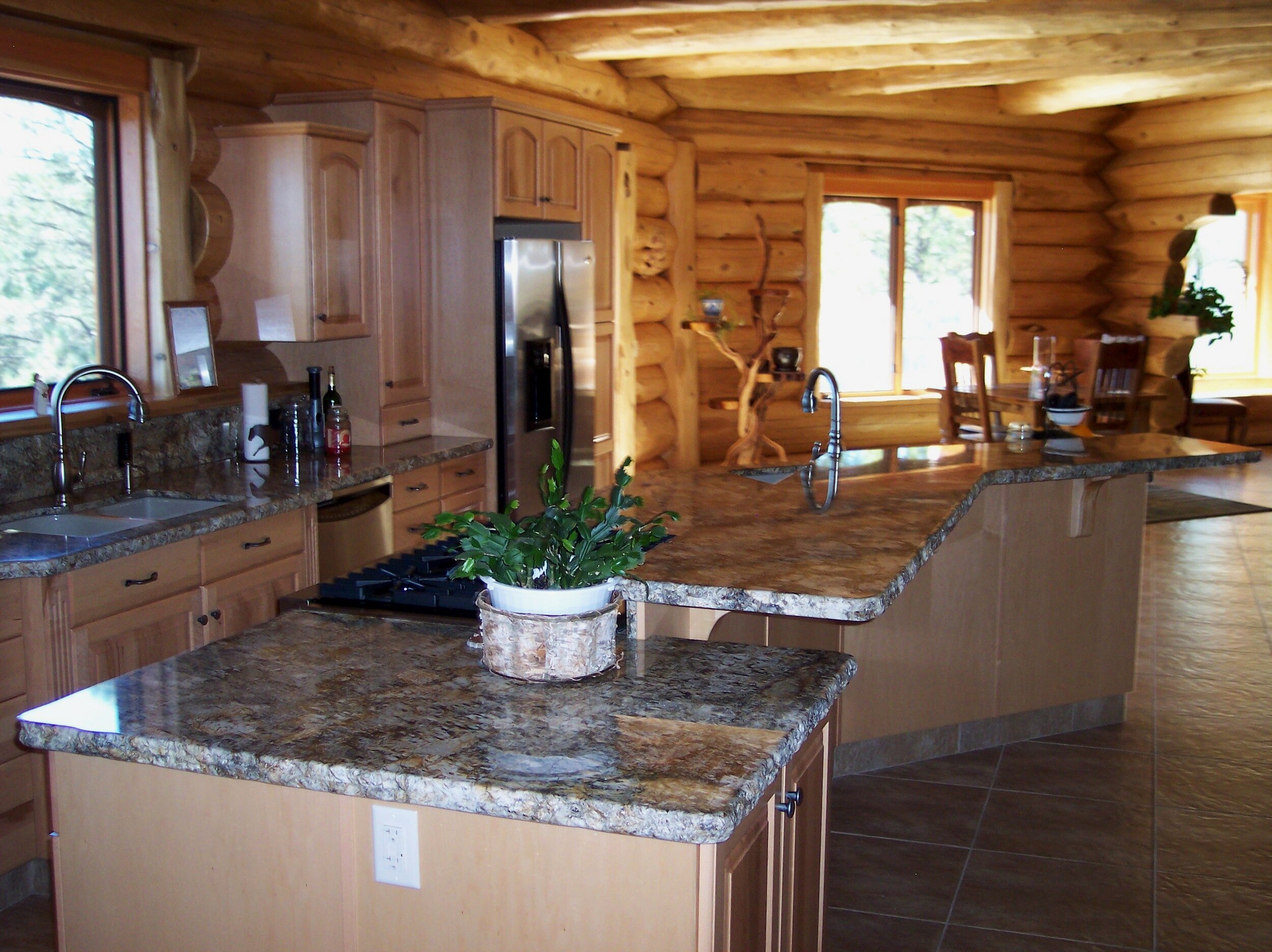 Split level kitchen counter