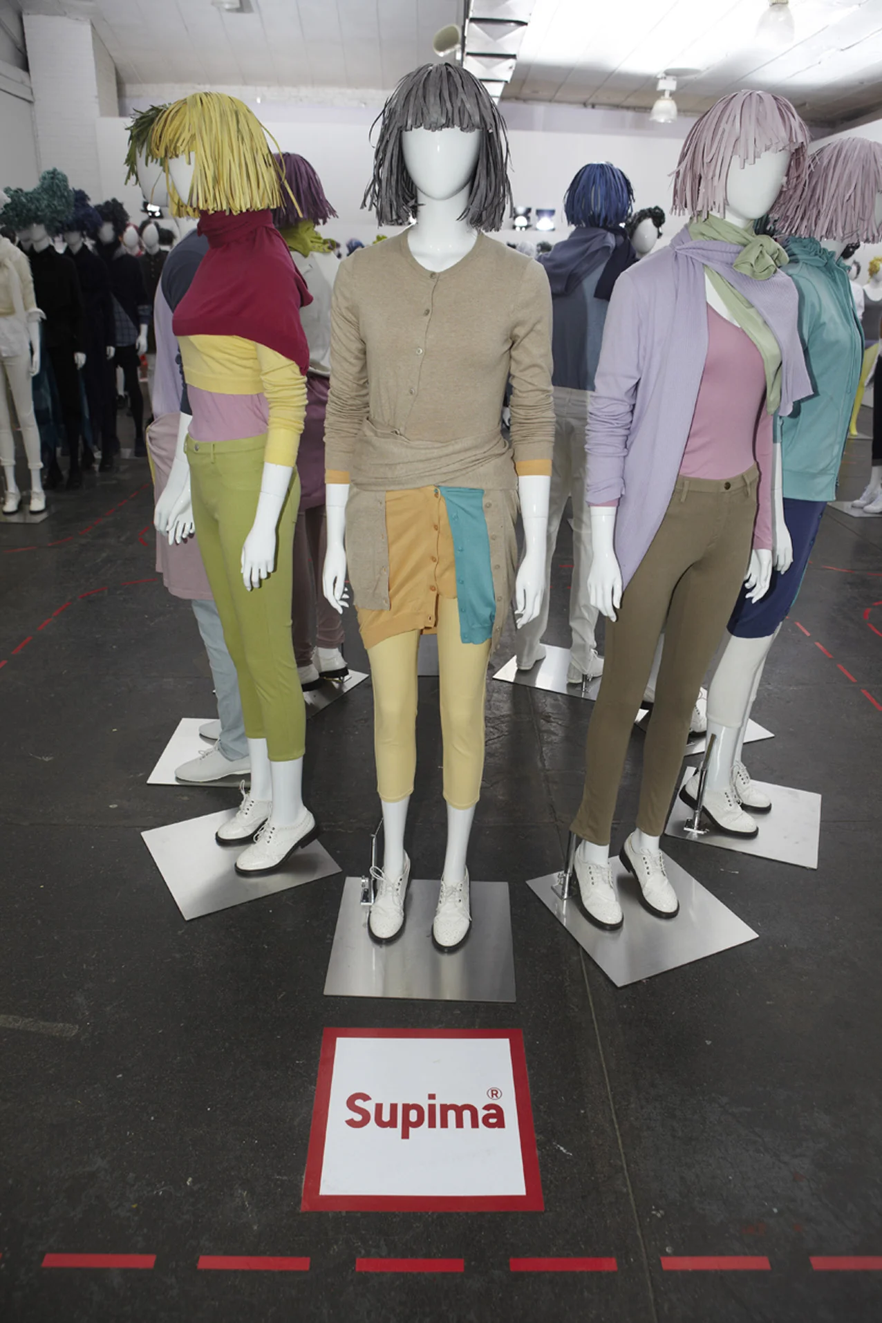 Brachfeld_Uniqlo_Press_Preview_Nov13_065.jpg
