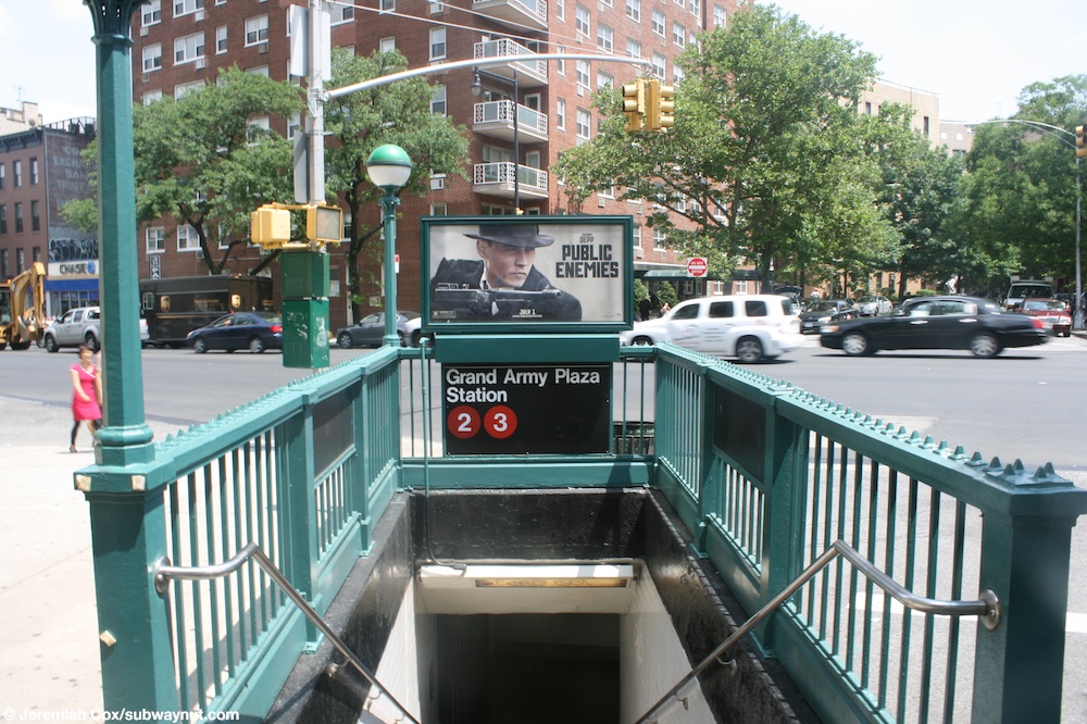 Station 2,3 de Grand Army Plaza