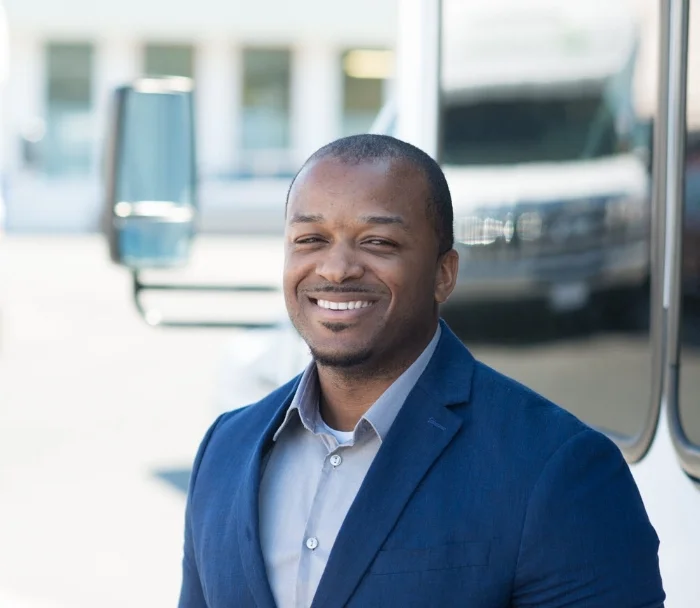 Jasher NOwland, Call Center Manager