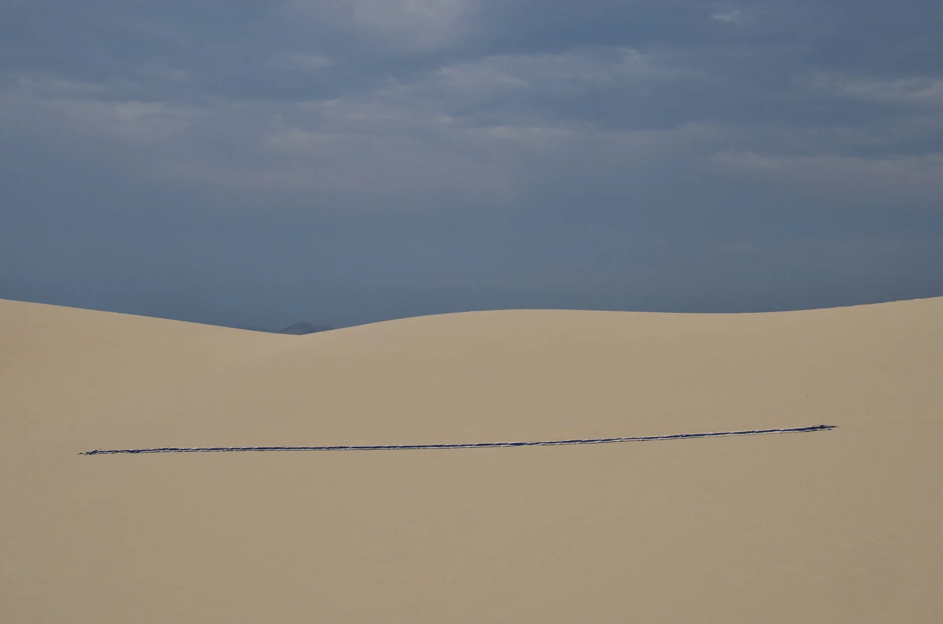 Alone Can I Climb Over the Dunes_Sichong Xie_10.jpg