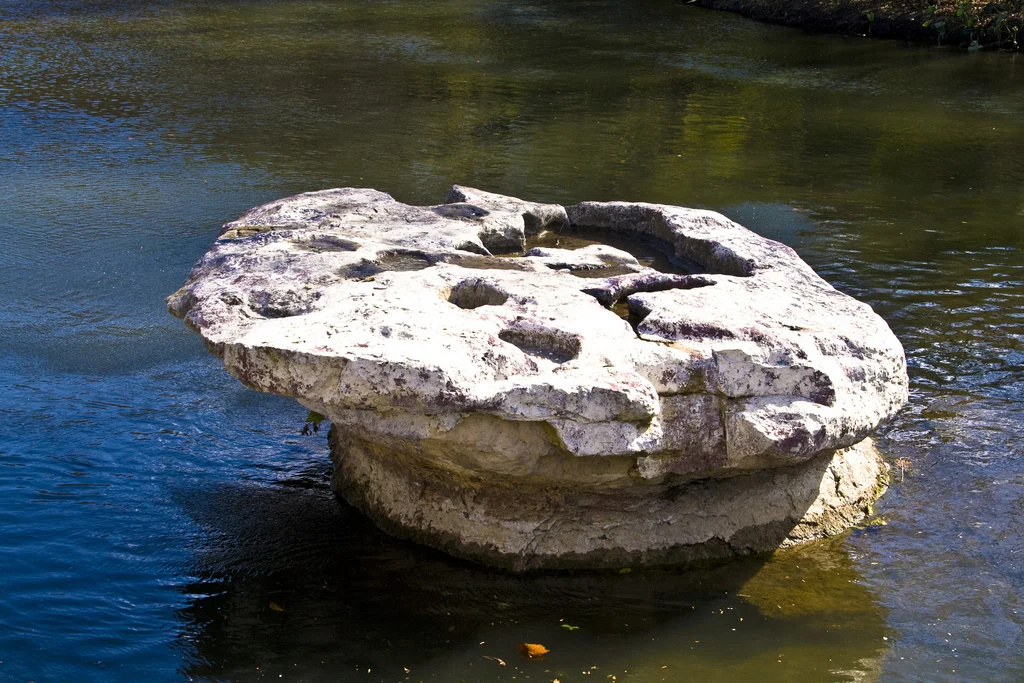 Round-Rock.jpg