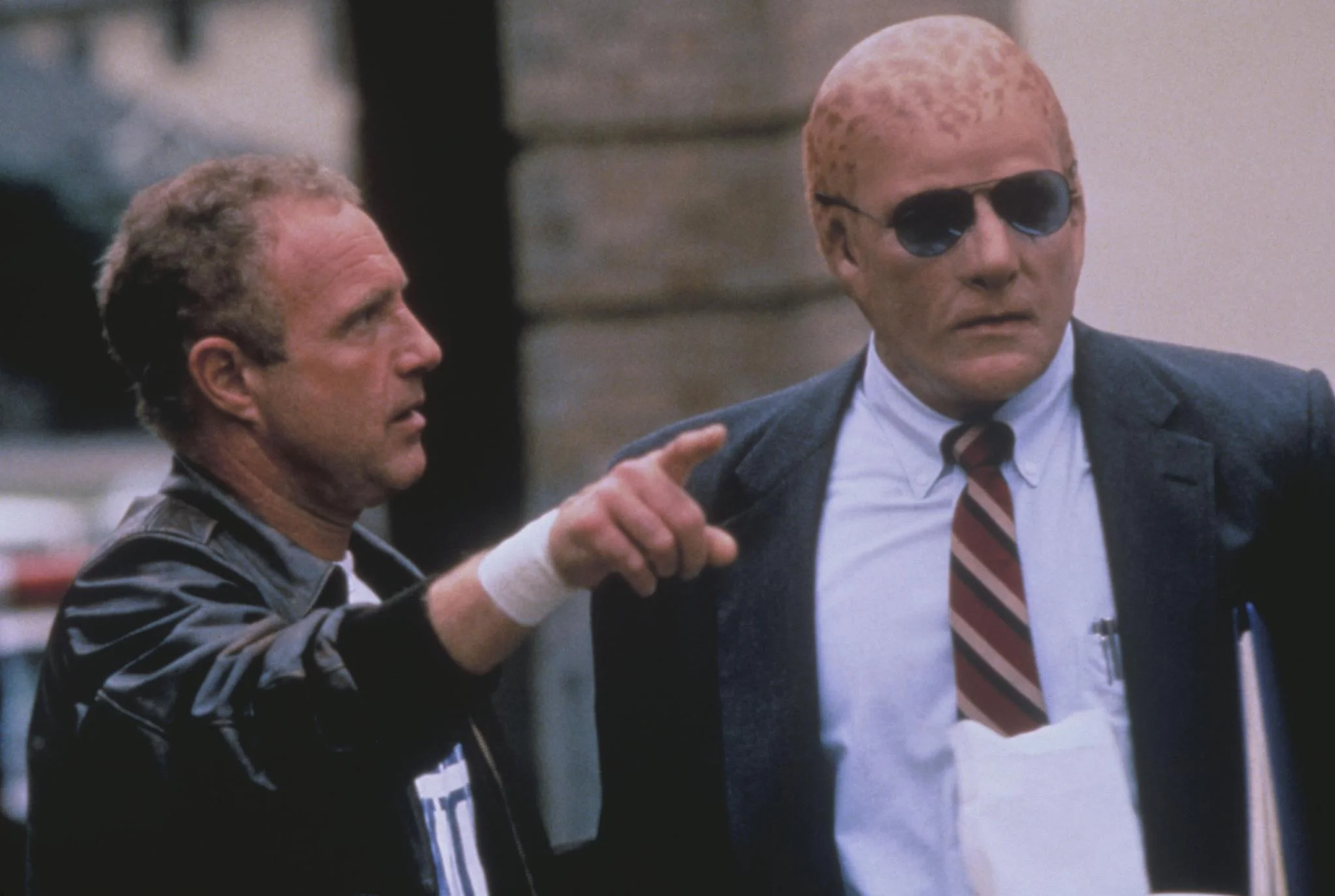 still-of-james-caan-and-mandy-patinkin-in-alien-nation-1988-large-picture.jpg