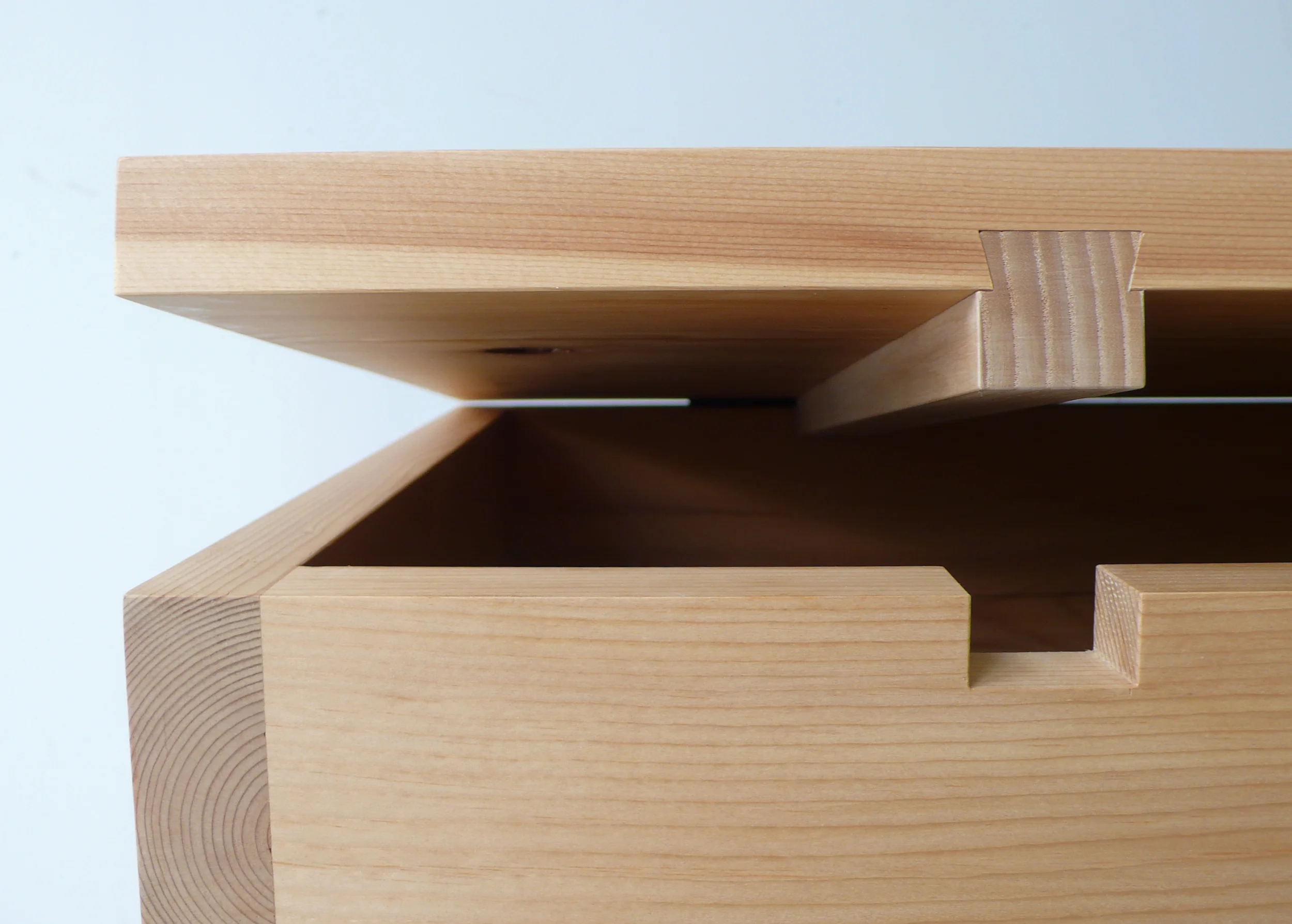hemlock chest, detail