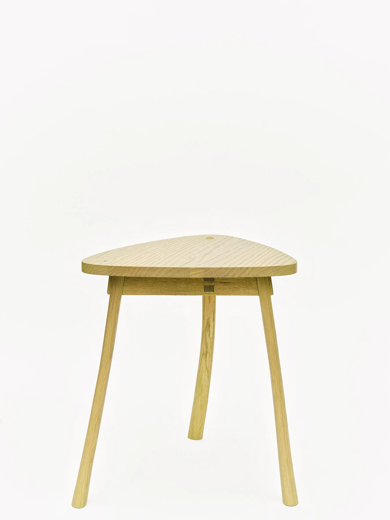 2026.06.25_KATE.HAWES-FURNITURE-02_0142-FINAL.jpg