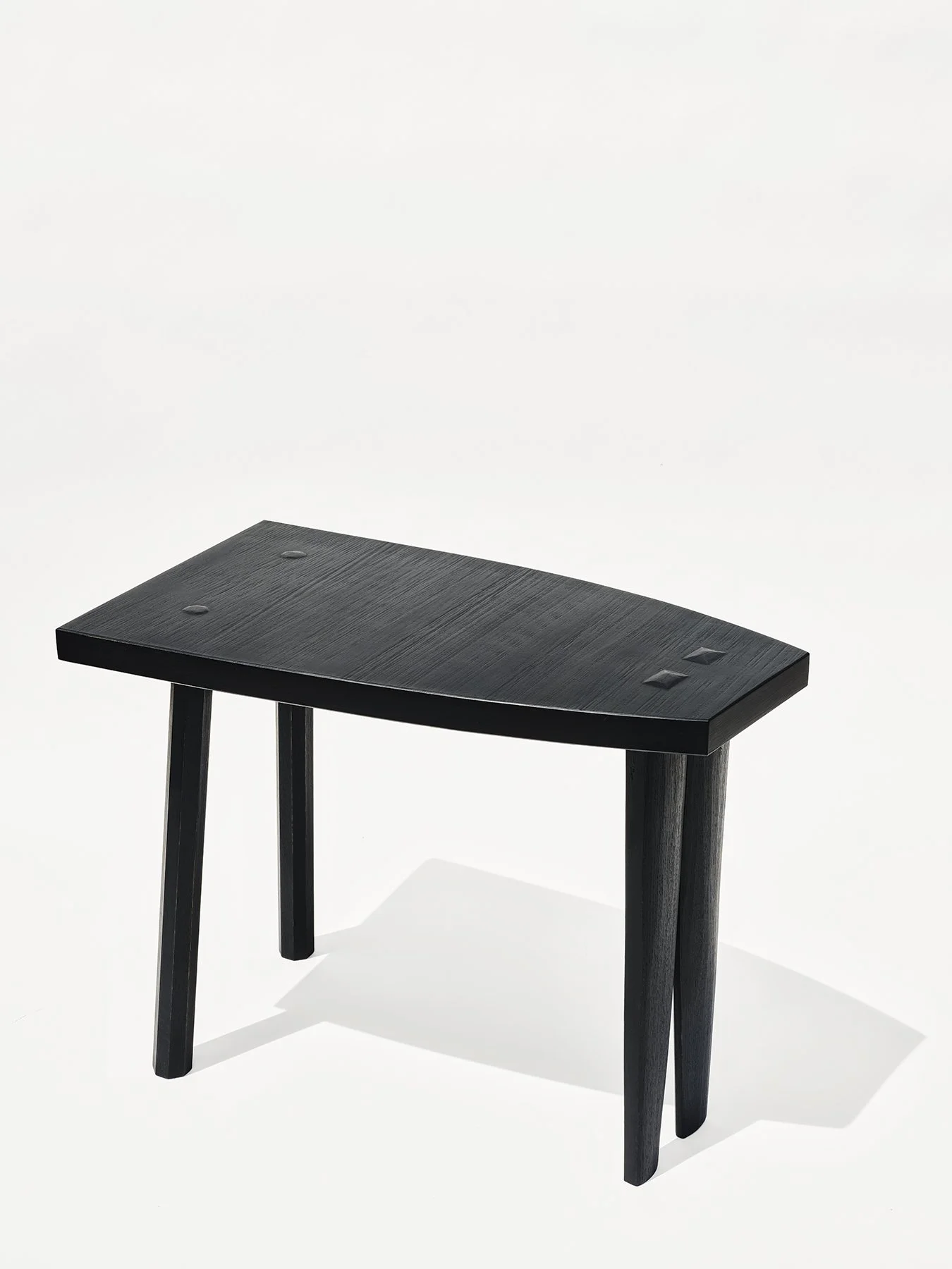 2026.06.25_KATE.HAWES-FURNITURE-03_0075-FINAL.jpg