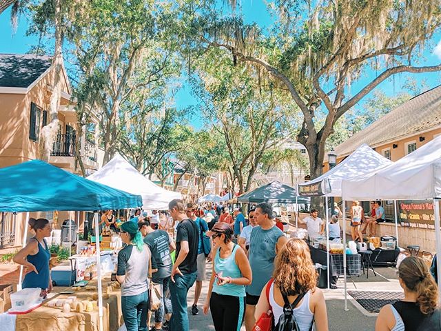 Beautiful day for a beautiful farmers market! 🥰 See you next week everyone 👋