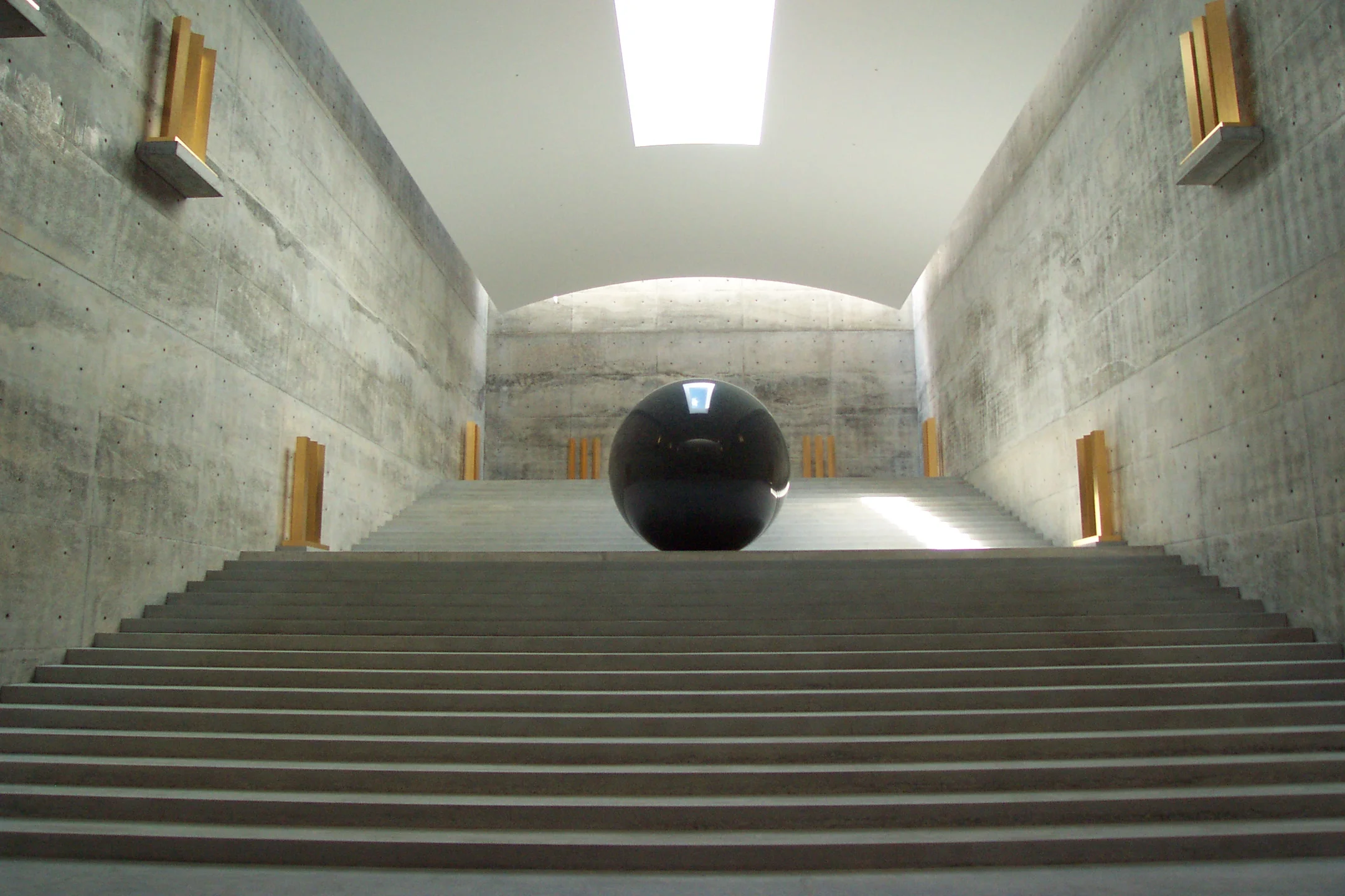 Walter De Maria Enterprises (Chichu Museum)