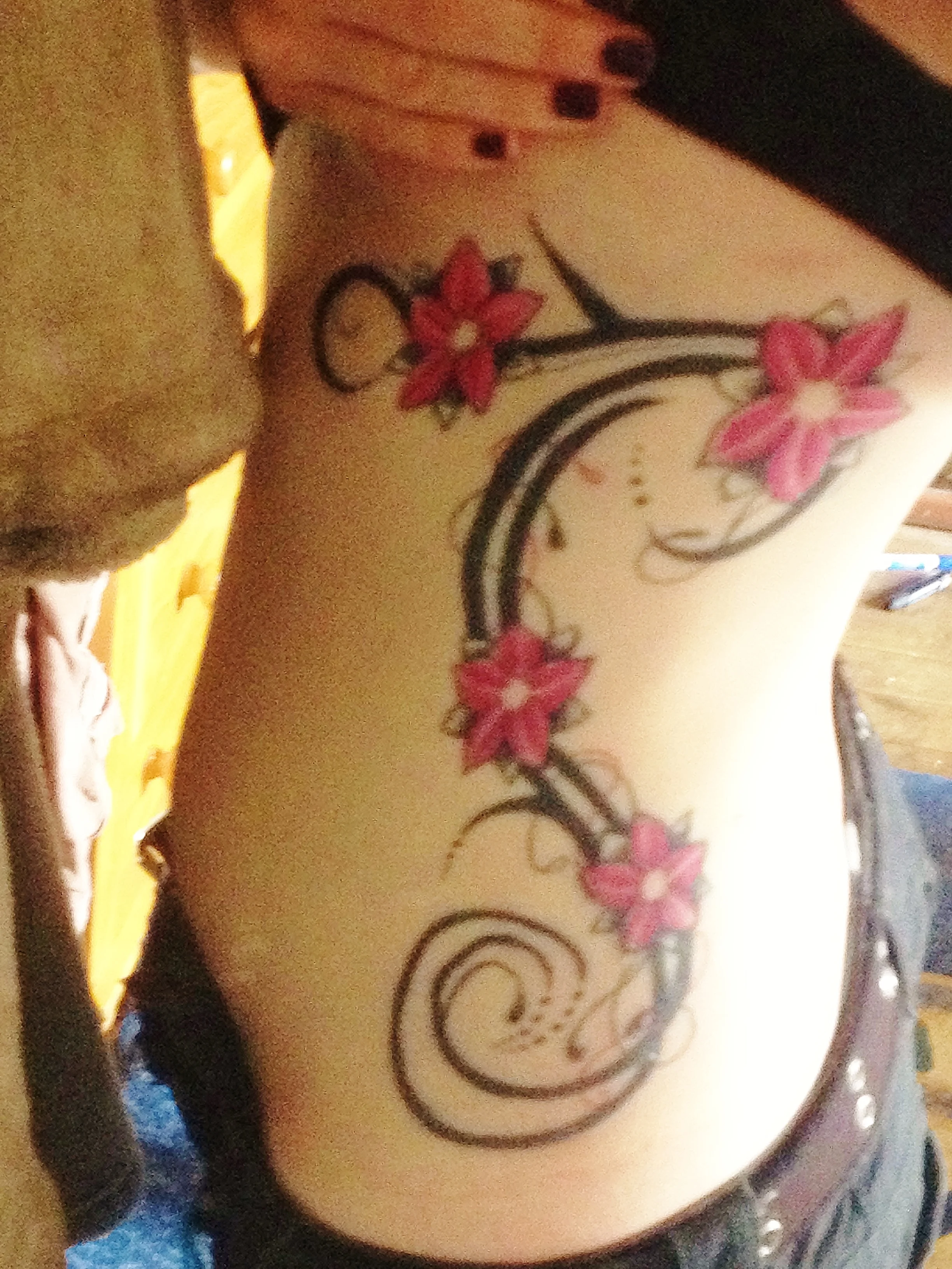 Suzy's tattoo after SOS Balm -healed, healthy and no colour loss.