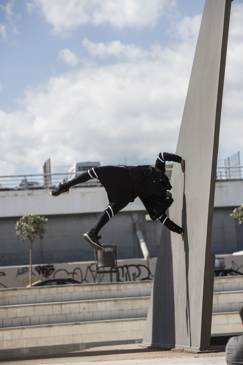 Jason Paul testing out the new Outsider Collection for Team Farang. 