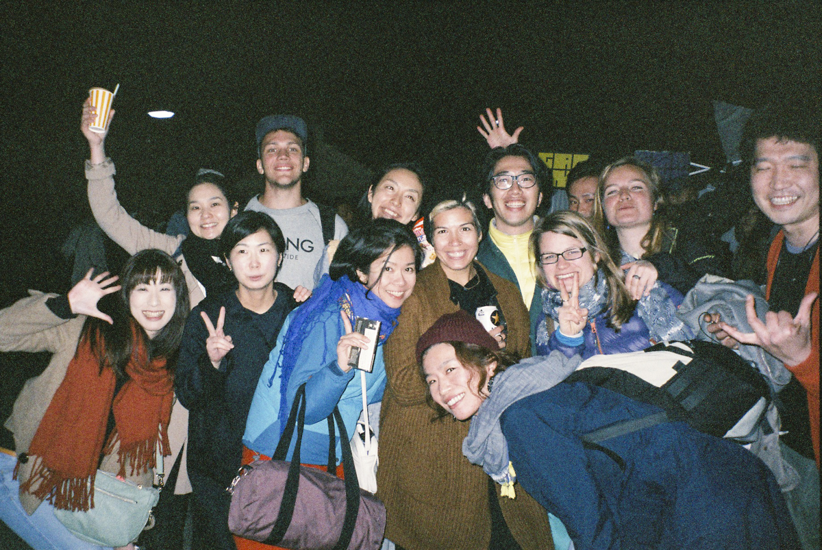 I lost count of who is all in this photo. 