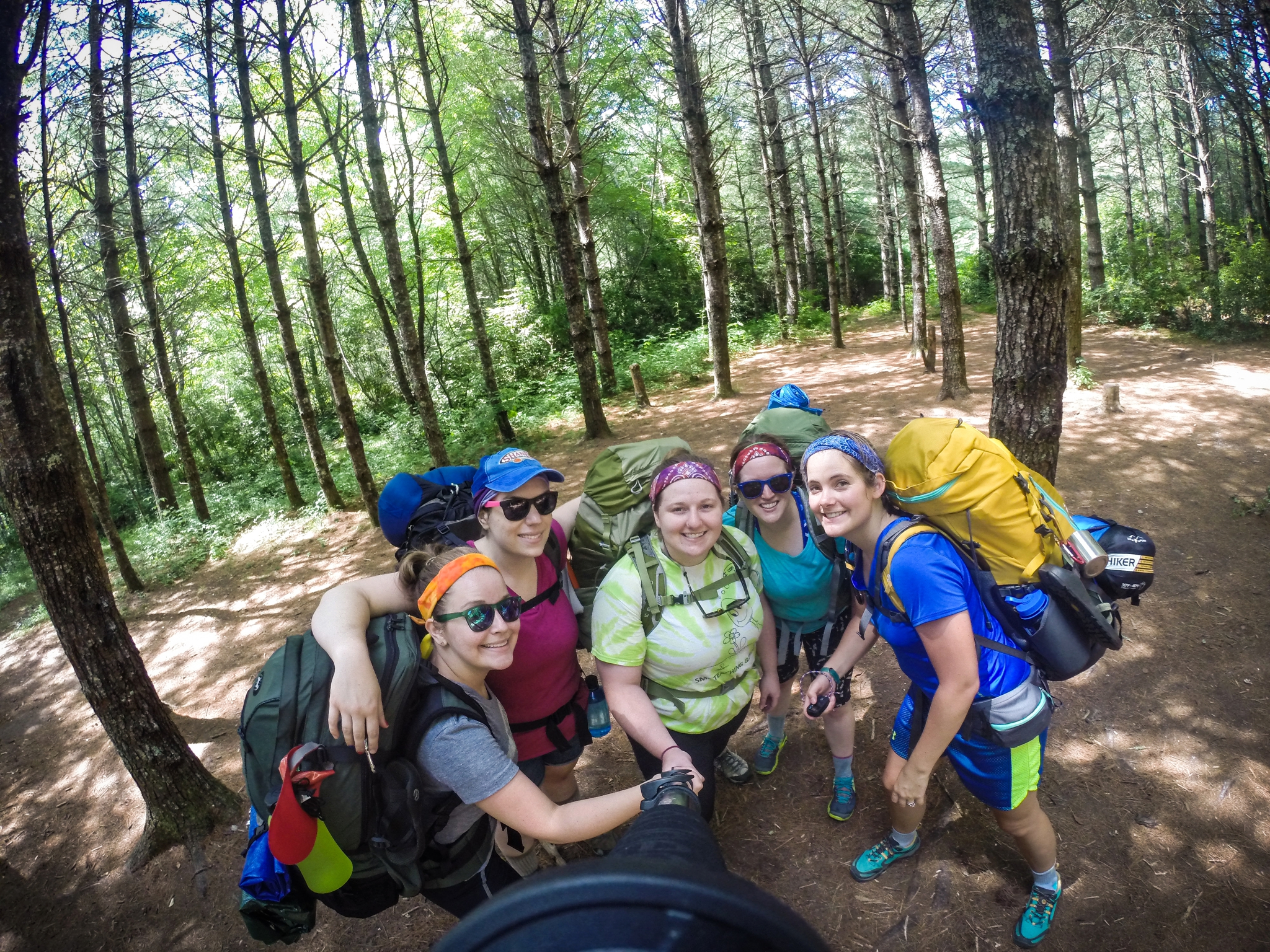 One last group shot with our packs on!