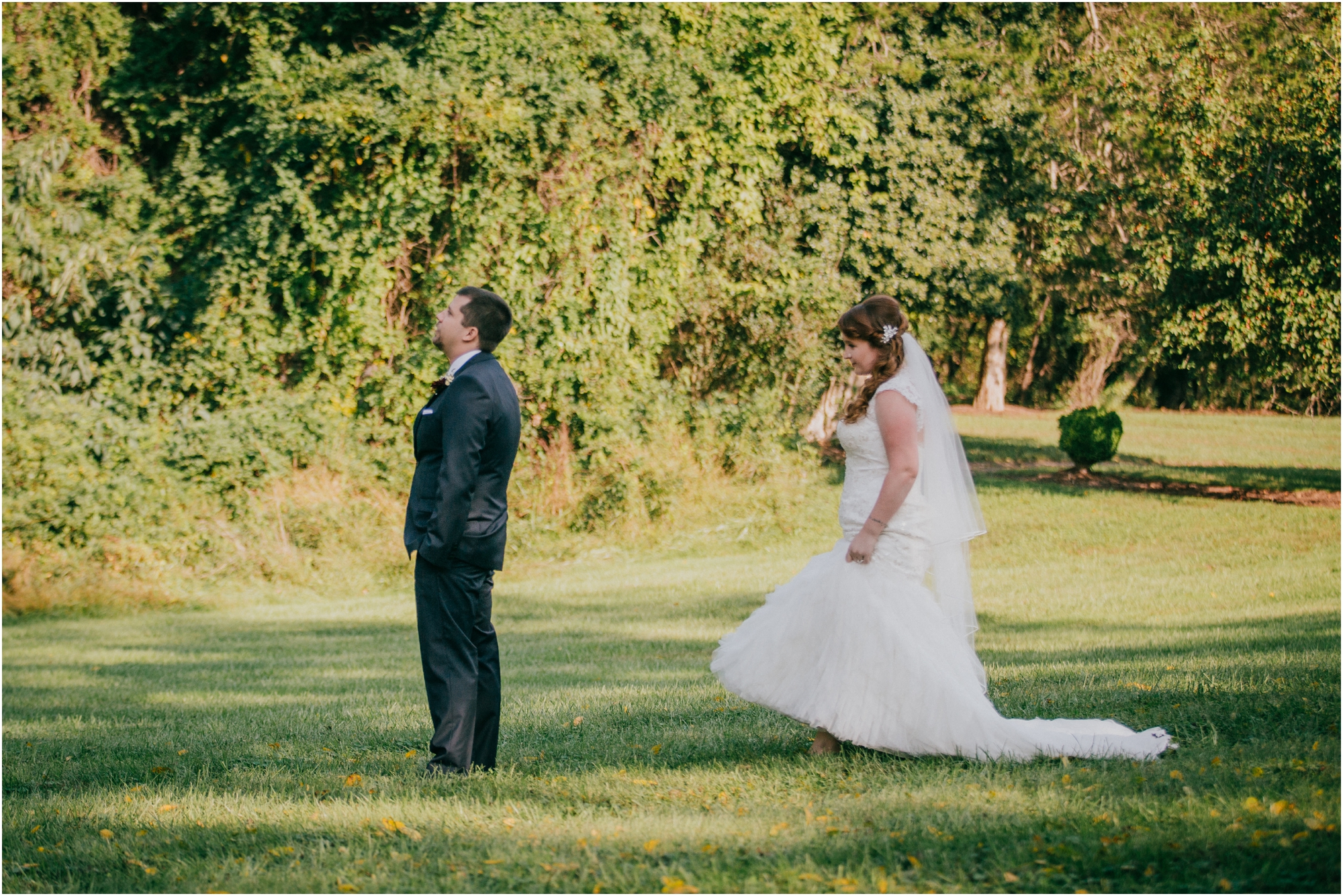 Fall-gem-stone-earthy-succulent-mount-airy-mansion-wedding-tennessee-elopement-photographer_0035.jpg