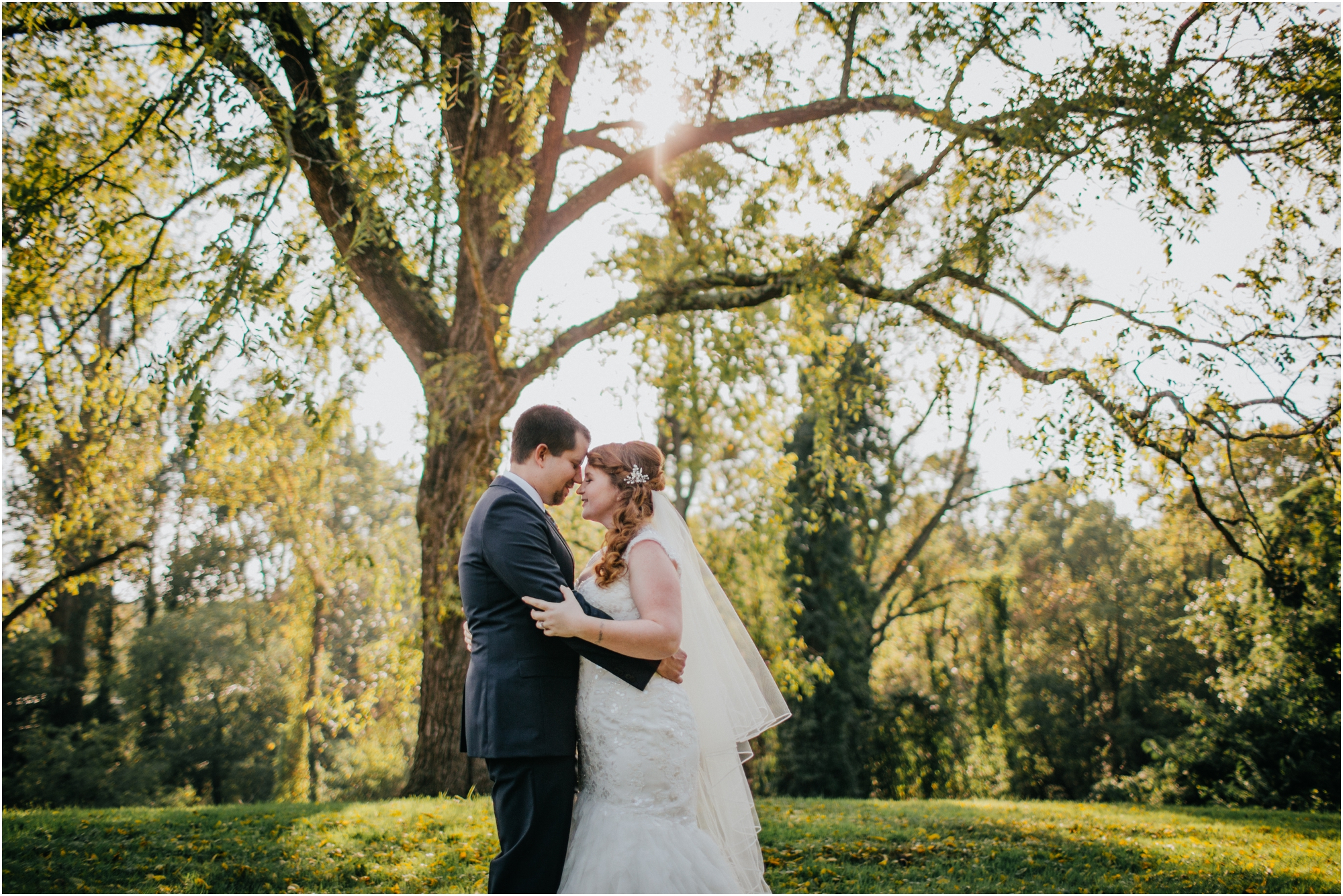 Fall-gem-stone-earthy-succulent-mount-airy-mansion-wedding-tennessee-elopement-photographer_0045.jpg