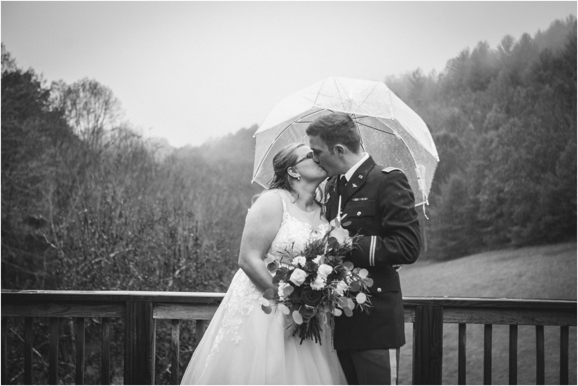 Sugar-Hollow-Retreat-Butler-Elizabethton-Tennessee-Rustic-Rainy-Wedding-Adventurous-Couple_0097.jpg