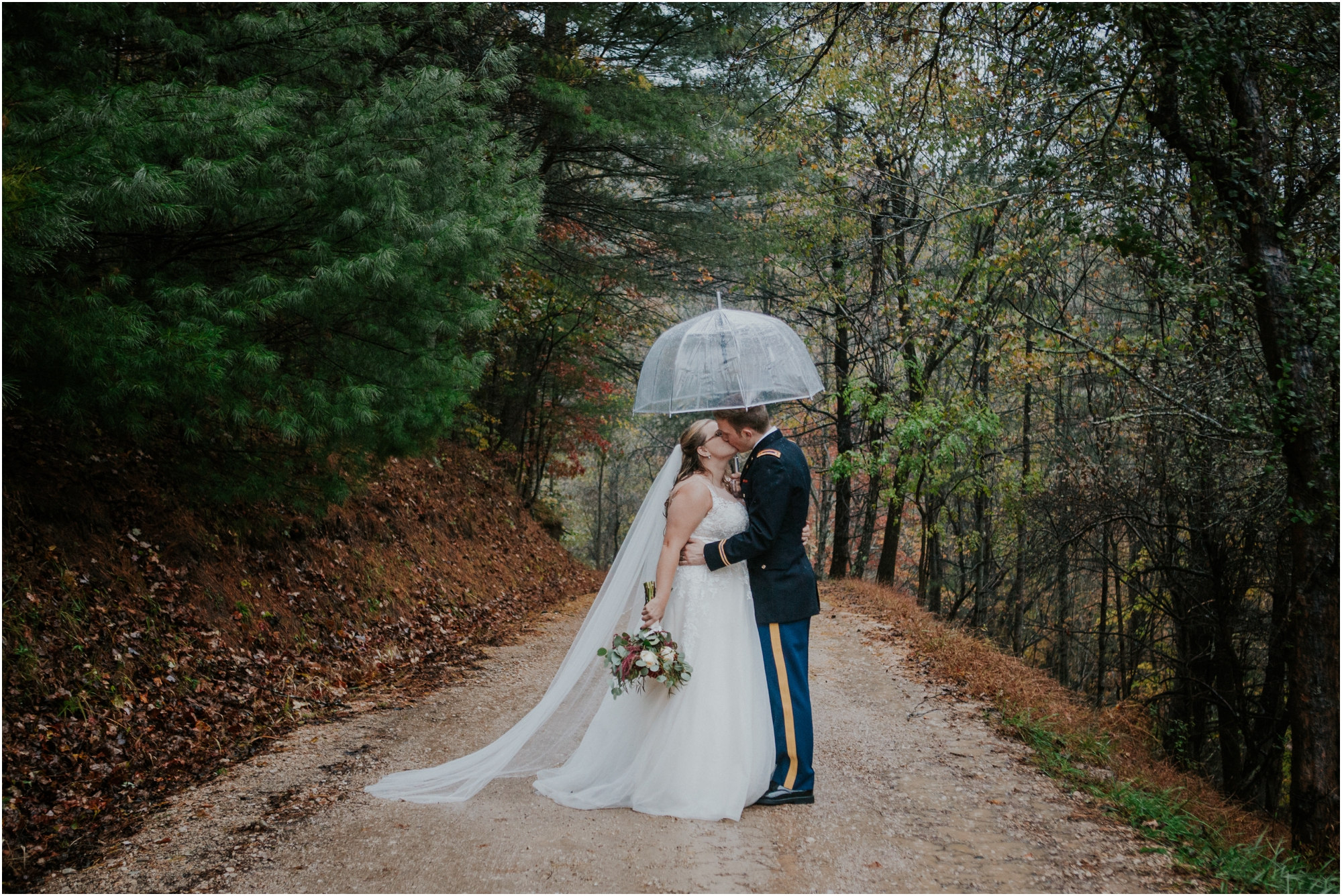 Sugar-Hollow-Retreat-Butler-Elizabethton-Tennessee-Rustic-Rainy-Wedding-Adventurous-Couple_0107.jpg