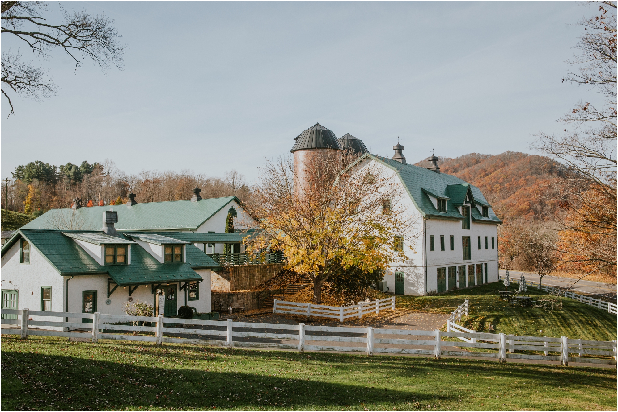 Warm Springs Va Josh Lyndsey S Chilly November Wedding At The