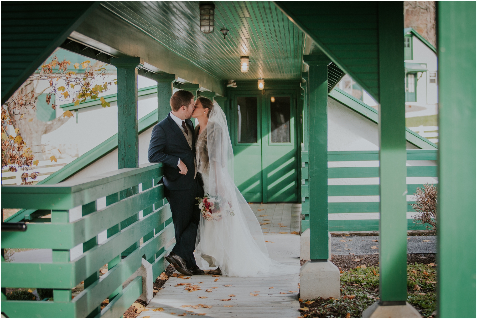 warm-springs-old-dairy-virginia-rustic-wedding-northeast-tennessee-elopement-adventuruous-photographer-katy-sergent_0035.jpg