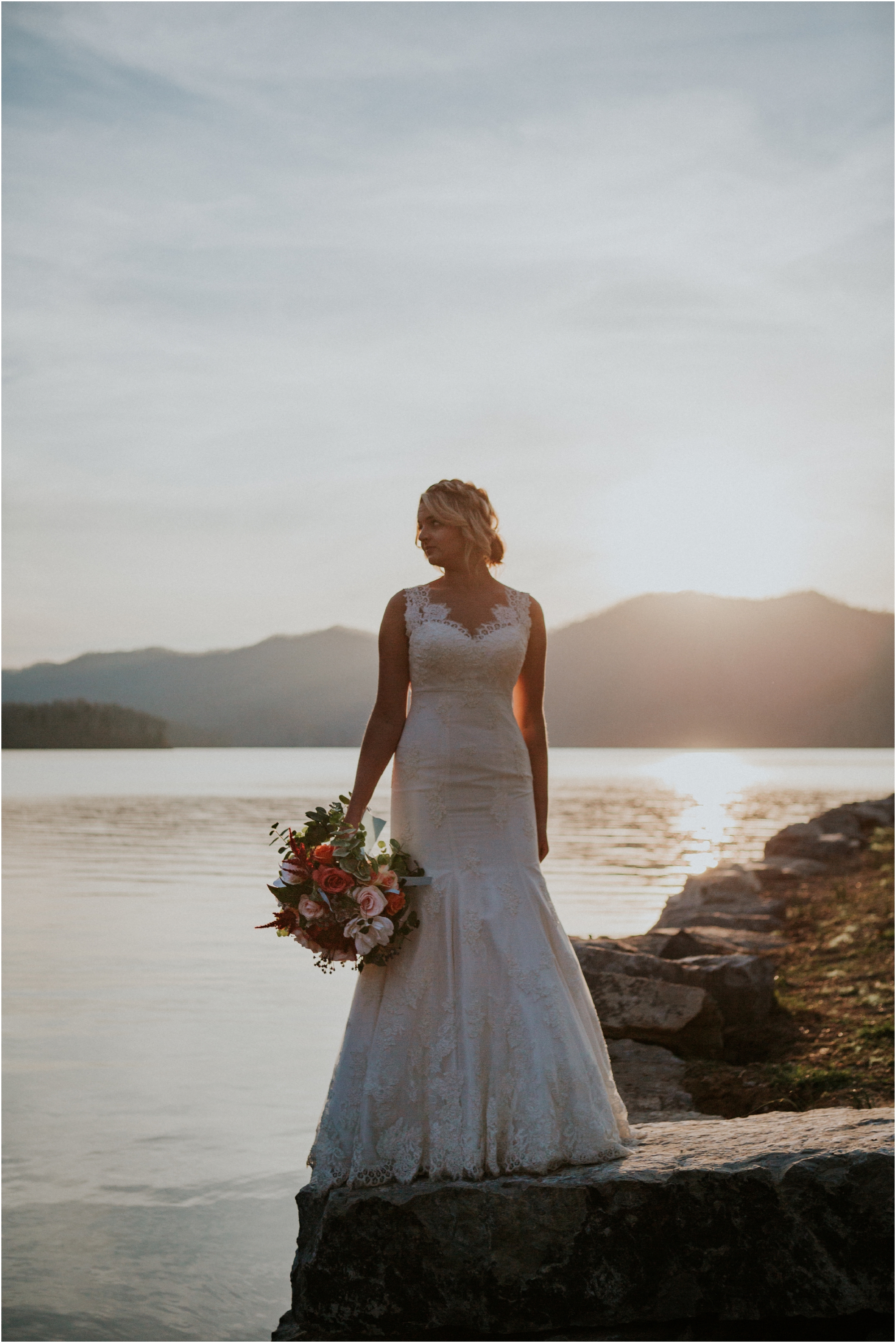 watauga-lake--bohemian-bridal-styled-session-northeast-tennessee-wedding-elopement-photography_0009.jpg