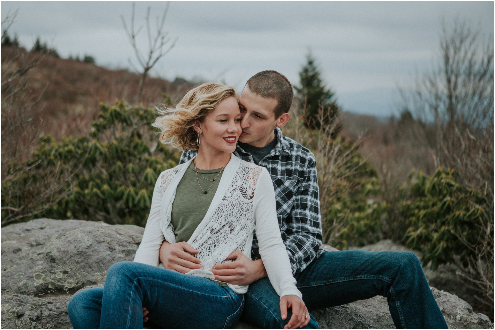 grayson-highlands-engagement-session-foggy-mountain-rustic-appalachian-virginia-katy-sergent-photography_0009.jpg