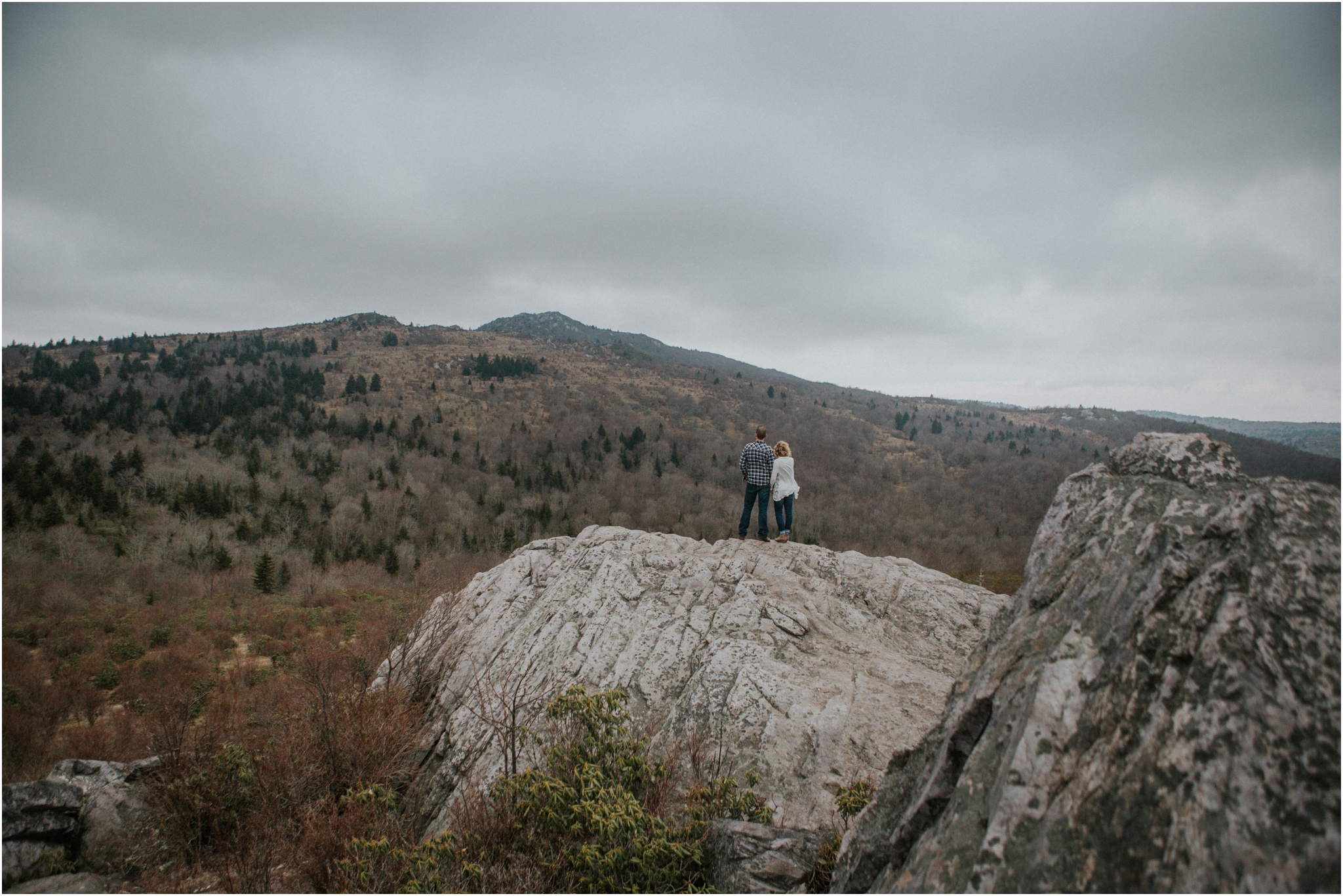 grayson-highlands-engagement-session-foggy-mountain-rustic-appalachian-virginia-katy-sergent-photography_0028.jpg