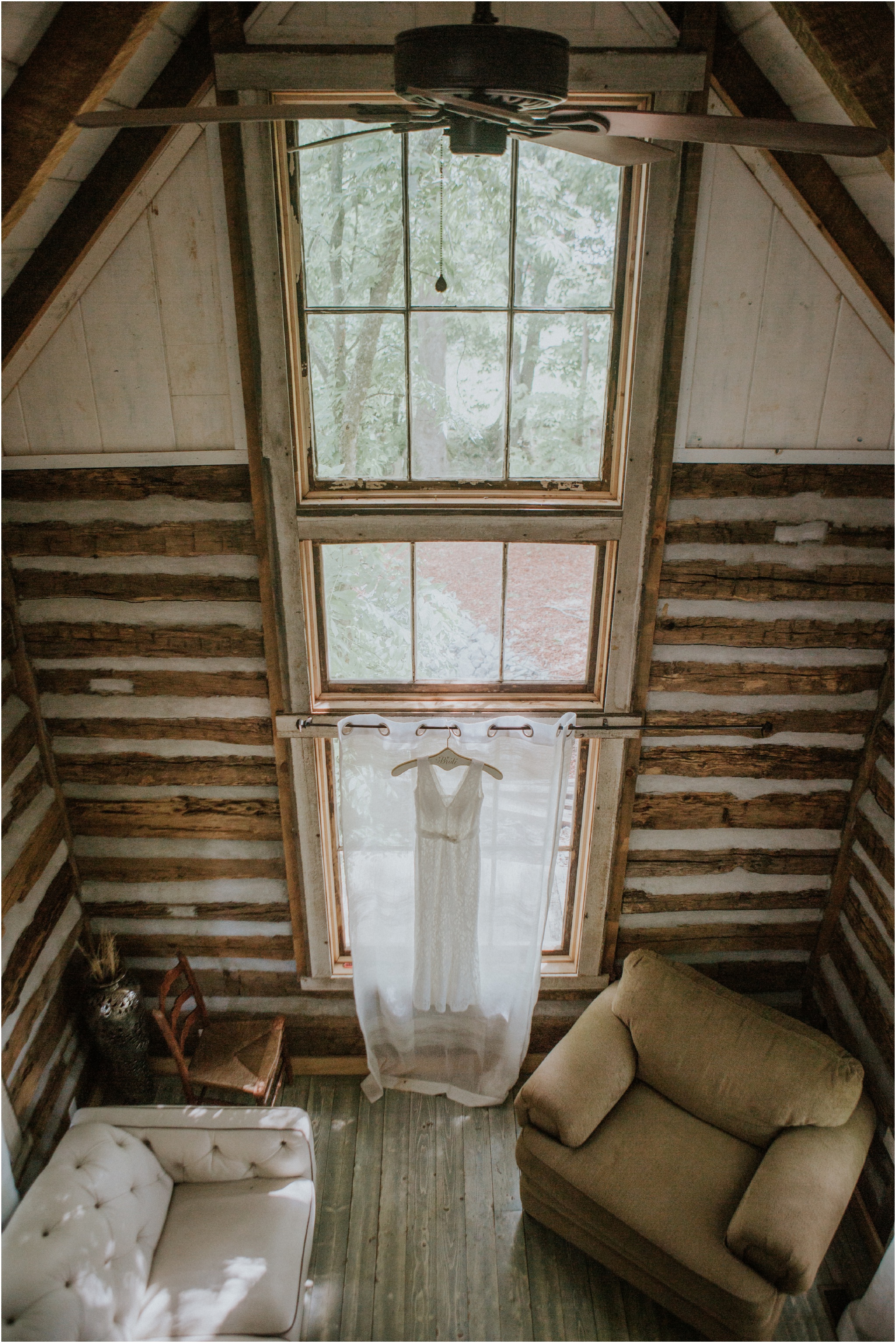 the-millstone-limestone-rustic-intimate-outdoors-backyard-wedding-wildflowers-tennessee_0008.jpg