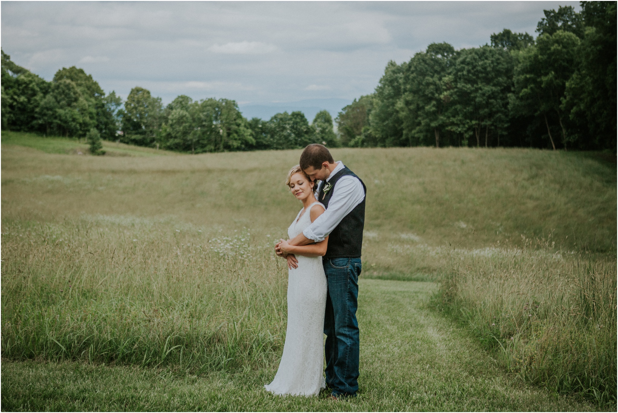 the-millstone-limestone-rustic-intimate-outdoors-backyard-wedding-wildflowers-tennessee_0051.jpg