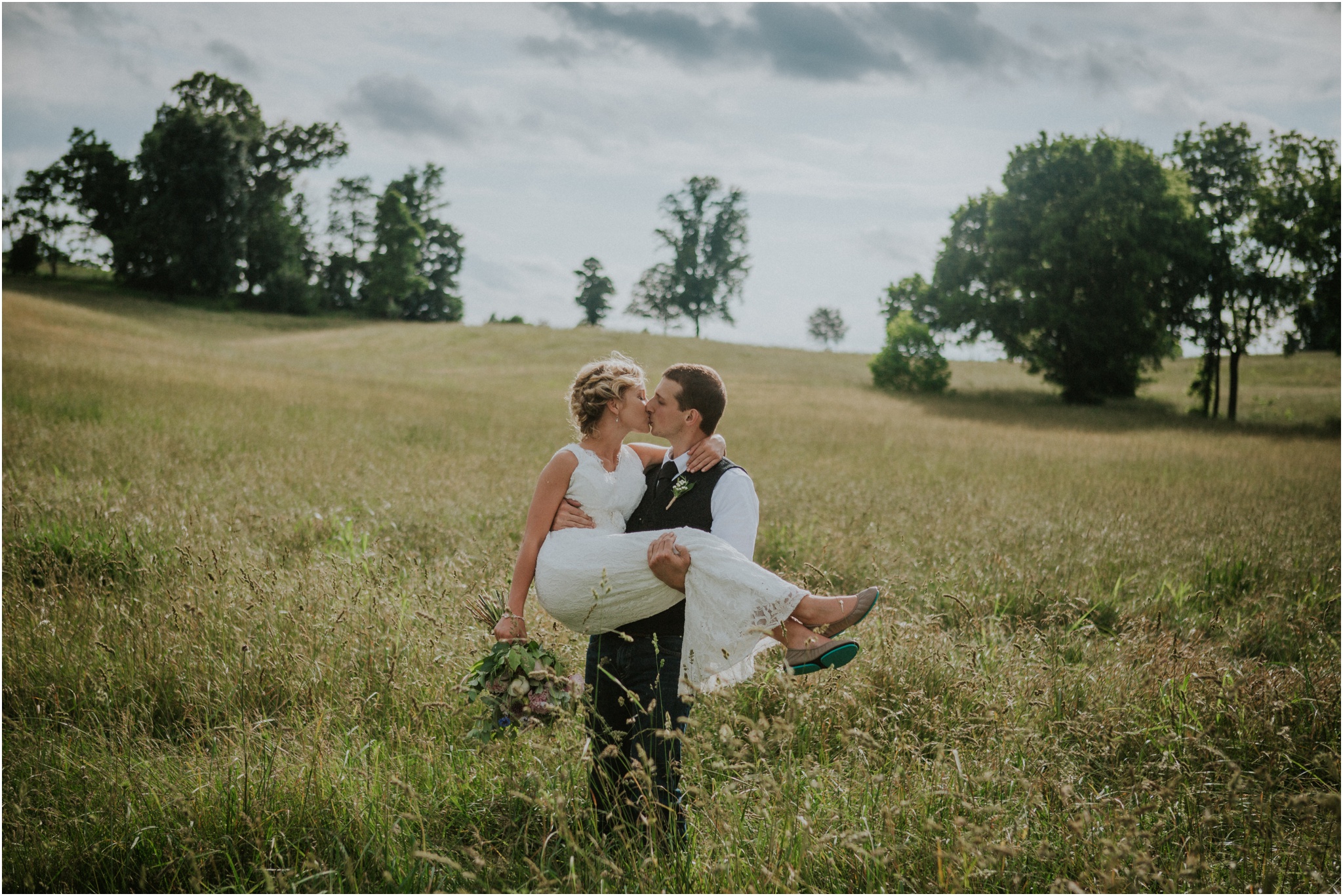 the-millstone-limestone-rustic-intimate-outdoors-backyard-wedding-wildflowers-tennessee_0066.jpg