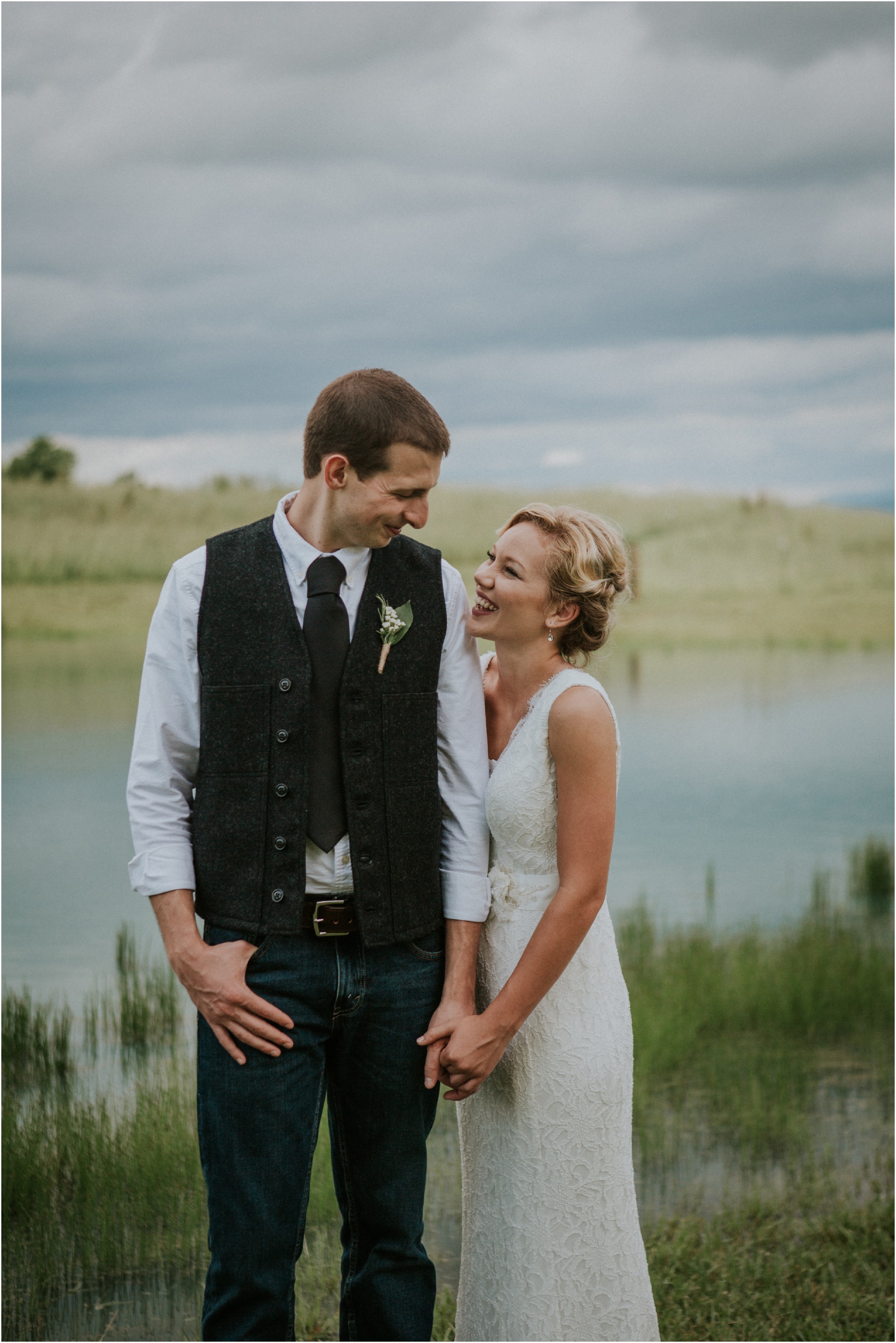 the-millstone-limestone-rustic-intimate-outdoors-backyard-wedding-wildflowers-tennessee_0069.jpg