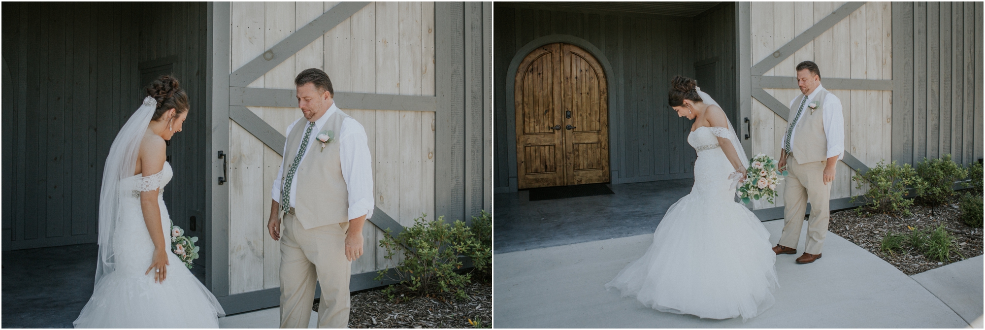 pink-rustic-apple-barn-howe-farms-elegant-summer-wedding-cleveland-tennessee-chattanooga-georgetown-tn_0074.jpg