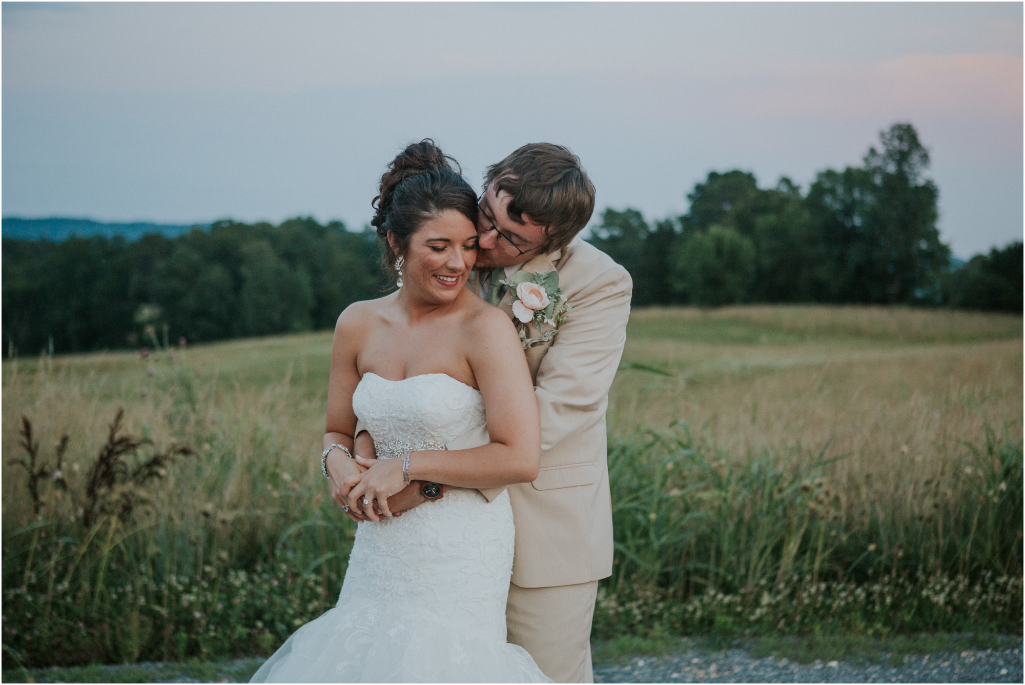 pink-rustic-apple-barn-howe-farms-elegant-summer-wedding-cleveland-tennessee-chattanooga-georgetown-tn_0194.jpg