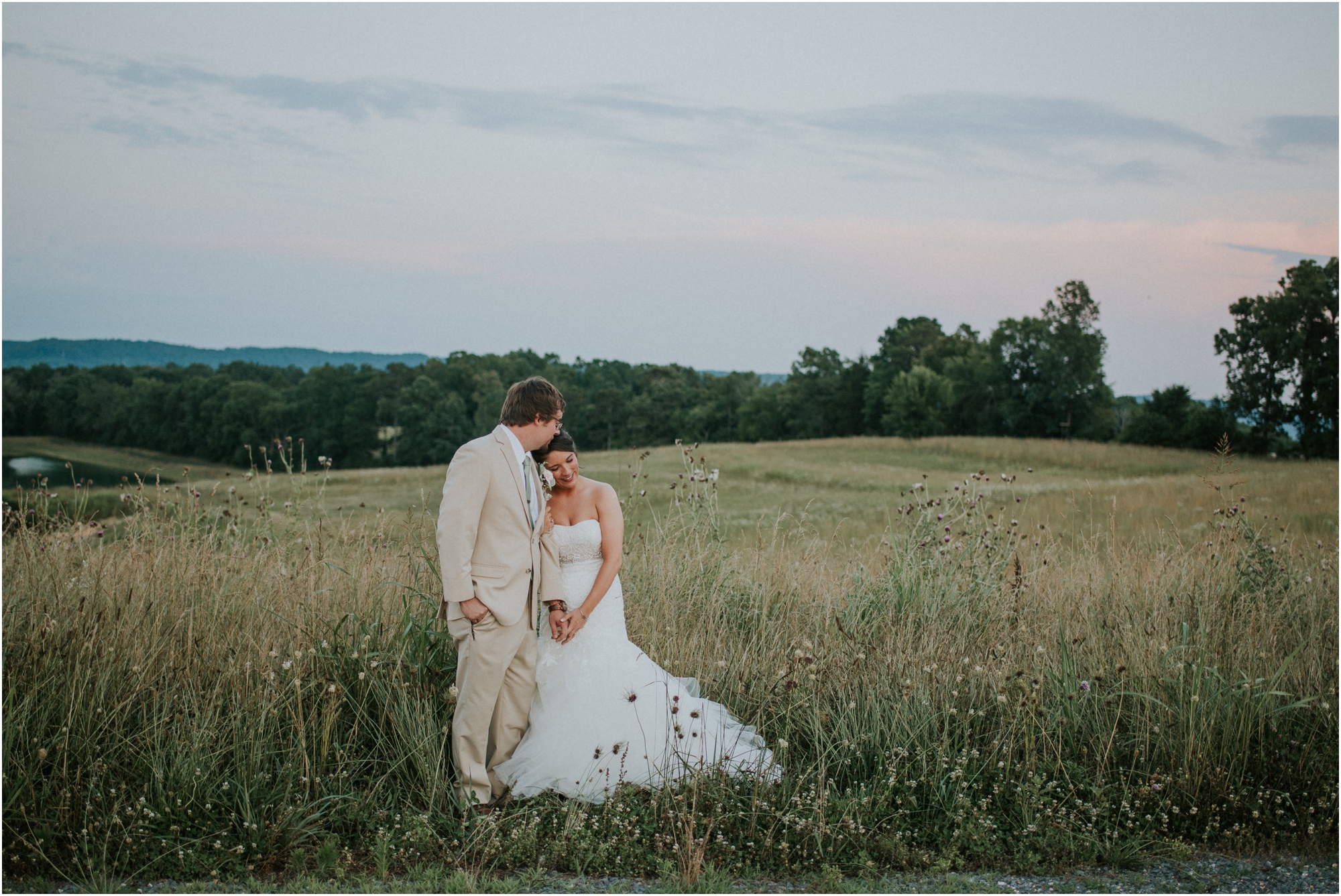 pink-rustic-apple-barn-howe-farms-elegant-summer-wedding-cleveland-tennessee-chattanooga-georgetown-tn_0197.jpg