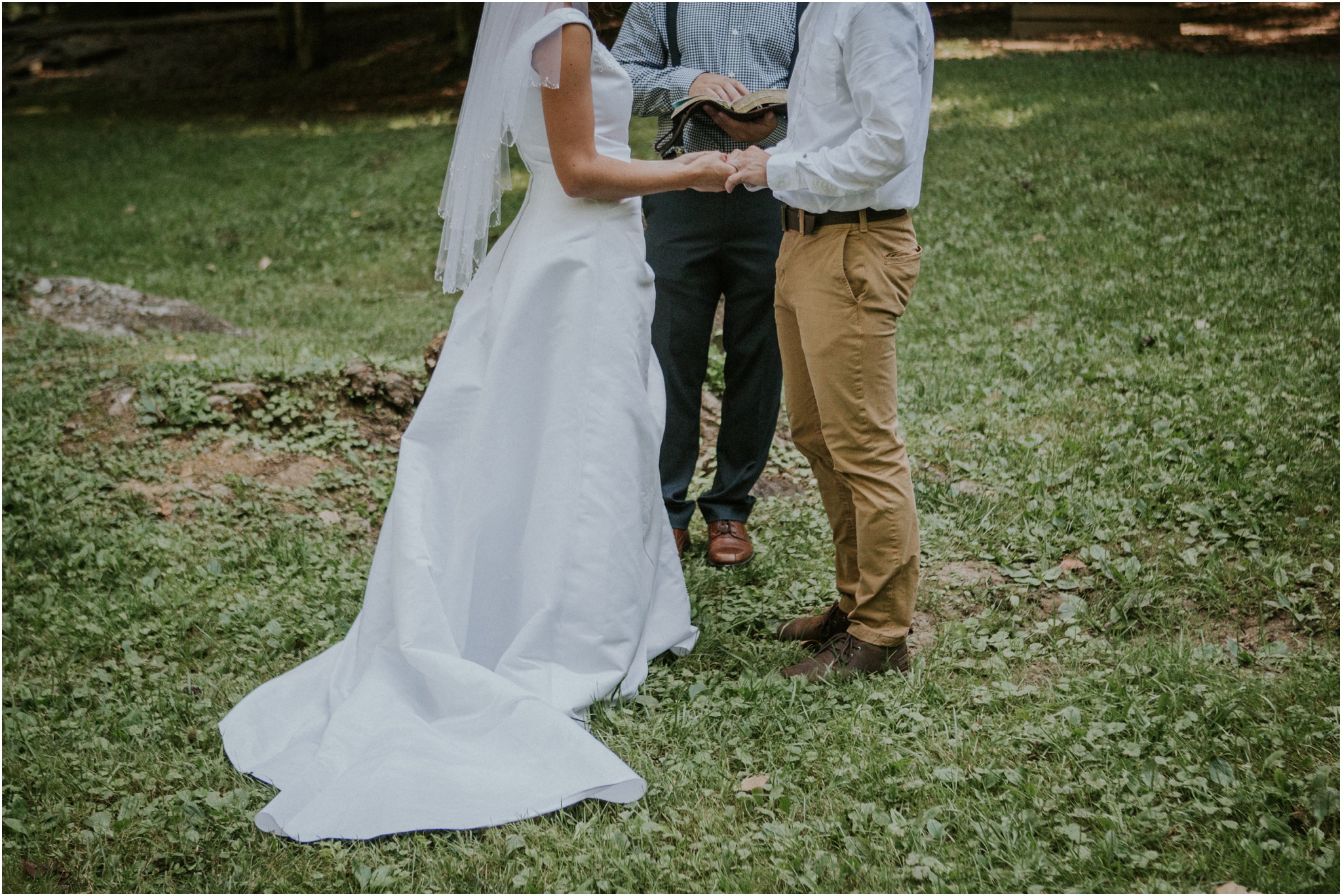 sugar-hollow-park-bristol-virginia-wedding-intimate-woodsy-black-forest-ceremony-adventurous-couple_0022.jpg