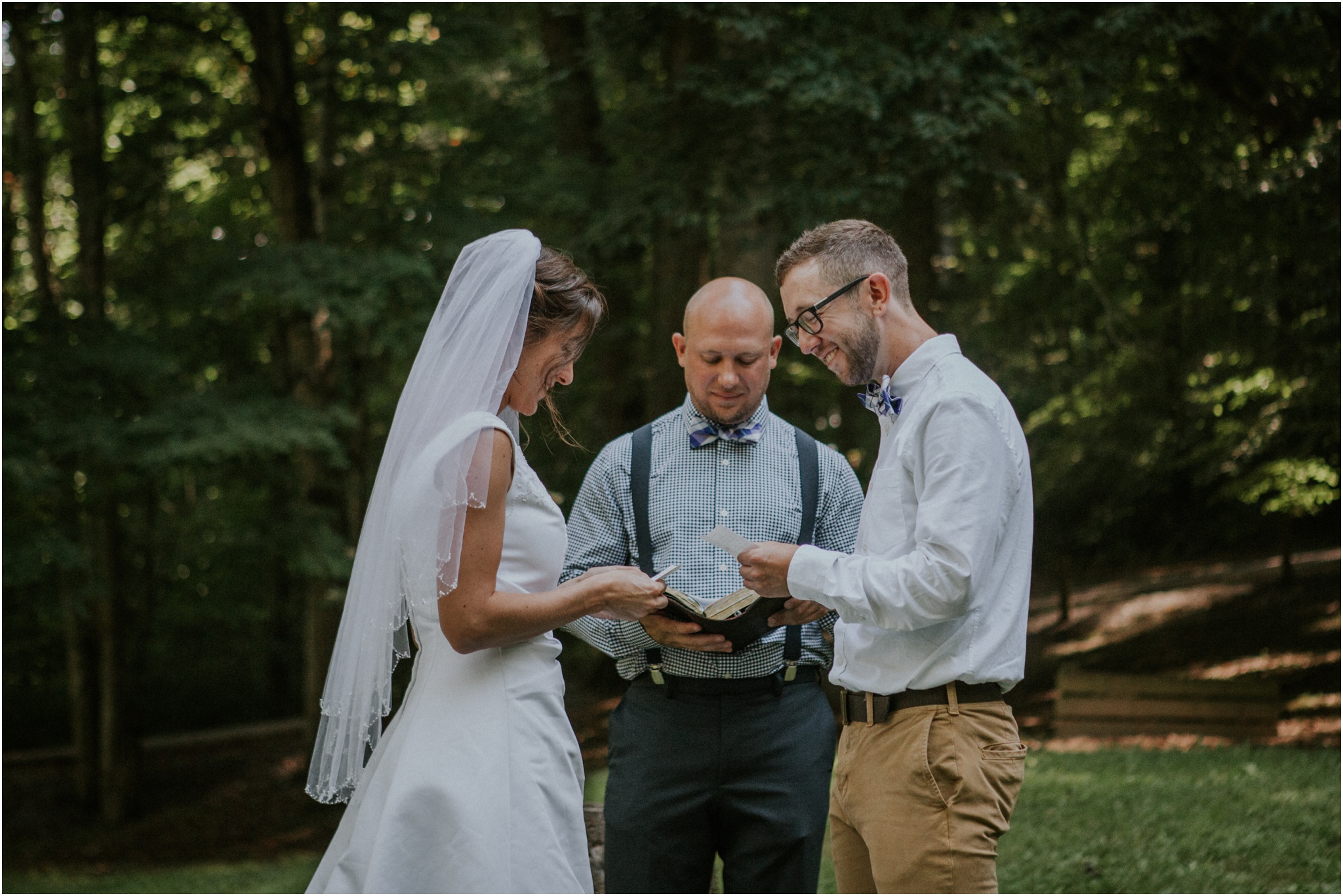 sugar-hollow-park-bristol-virginia-wedding-intimate-woodsy-black-forest-ceremony-adventurous-couple_0025.jpg