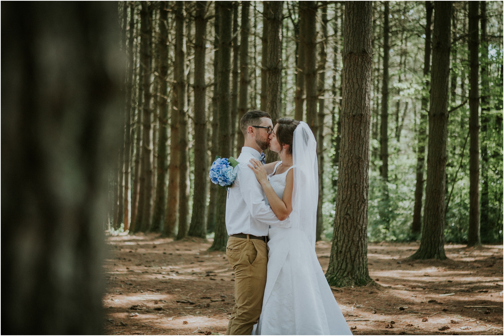 sugar-hollow-park-bristol-virginia-wedding-intimate-woodsy-black-forest-ceremony-adventurous-couple_0072.jpg