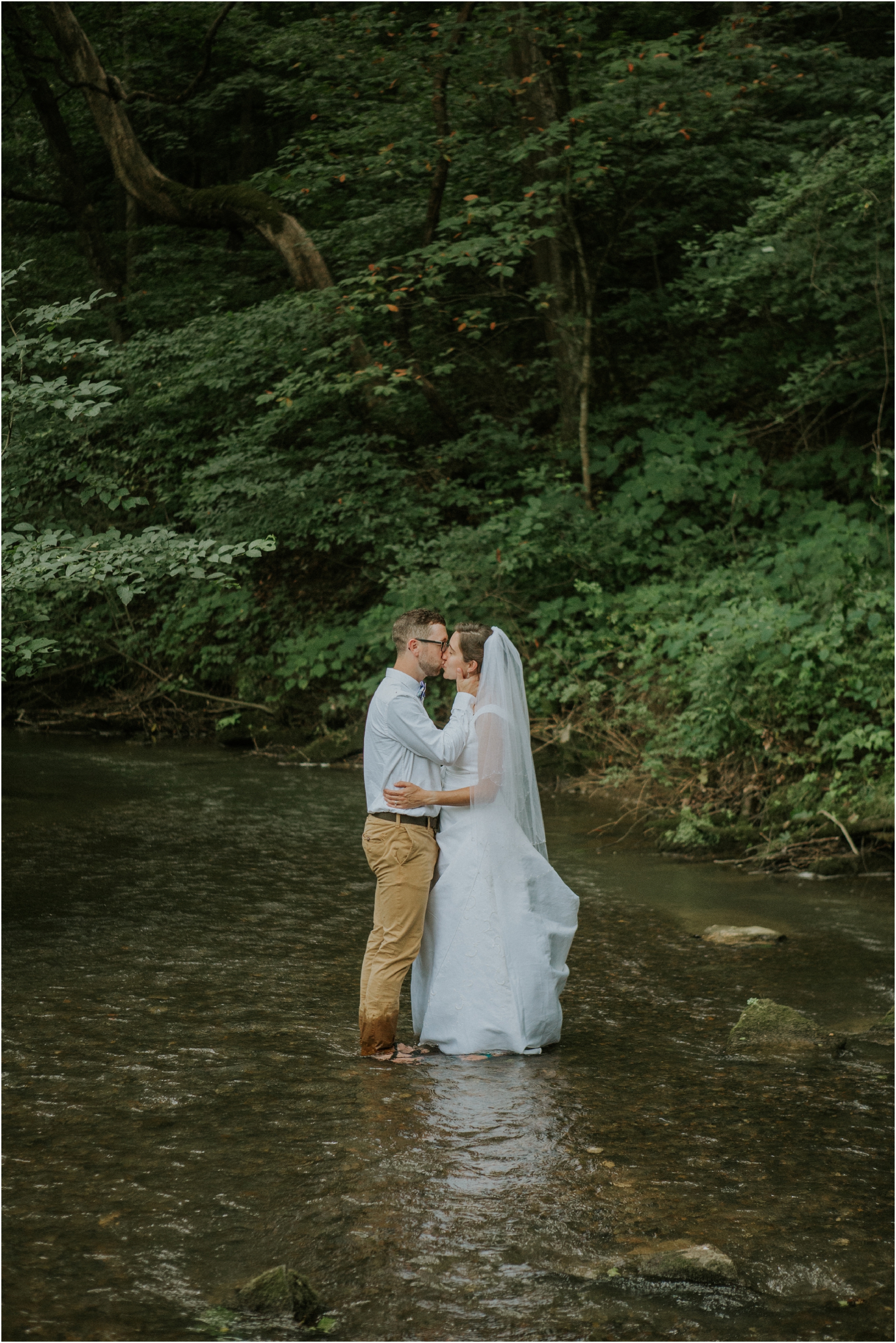 sugar-hollow-park-bristol-virginia-wedding-intimate-woodsy-black-forest-ceremony-adventurous-couple_0082.jpg