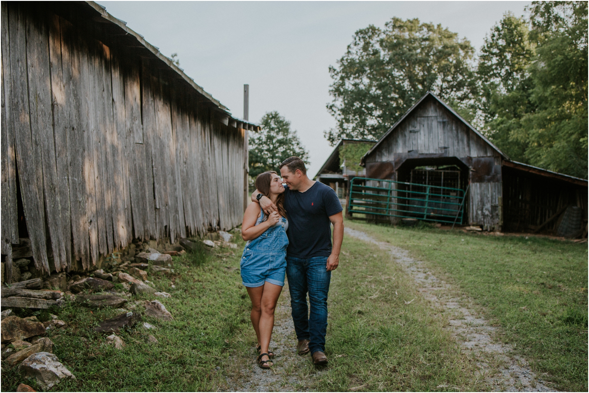 rustic-farm-virginia-countryside-sunset-engagement-session-grayson-county-independence-katy-sergent-northeast-tennessee_0037.jpg