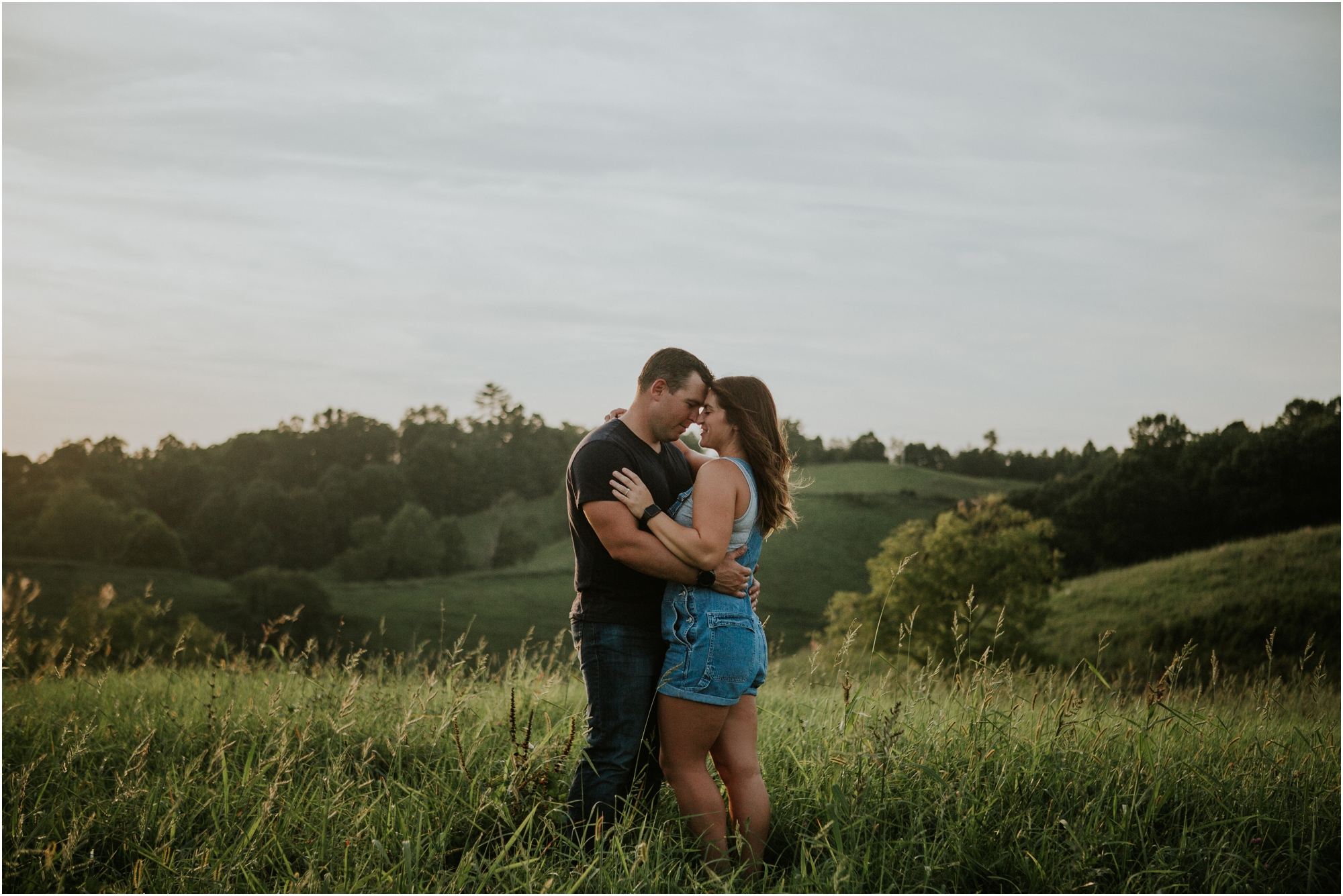 rustic-farm-virginia-countryside-sunset-engagement-session-grayson-county-independence-katy-sergent-northeast-tennessee_0042.jpg