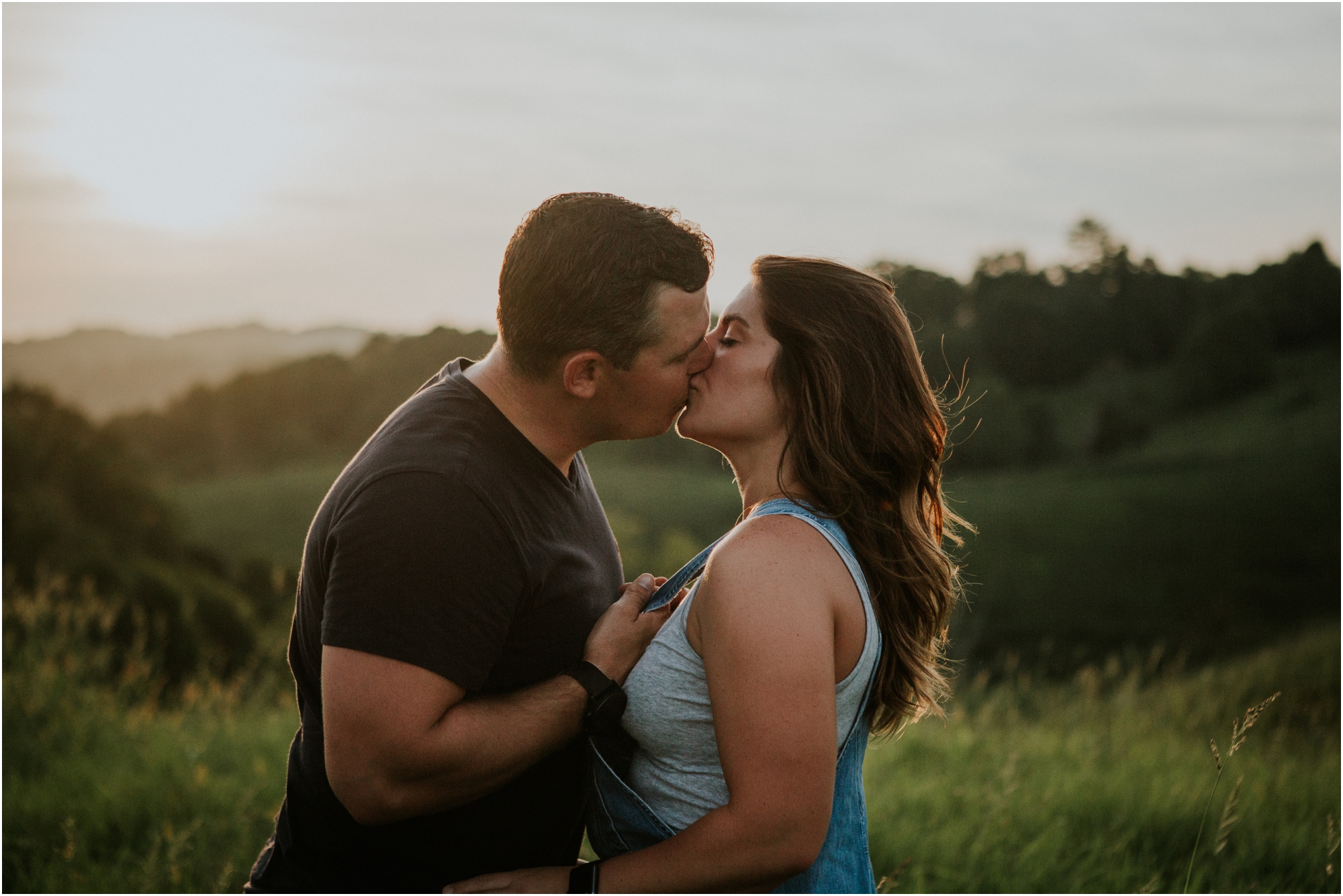 rustic-farm-virginia-countryside-sunset-engagement-session-grayson-county-independence-katy-sergent-northeast-tennessee_0043.jpg