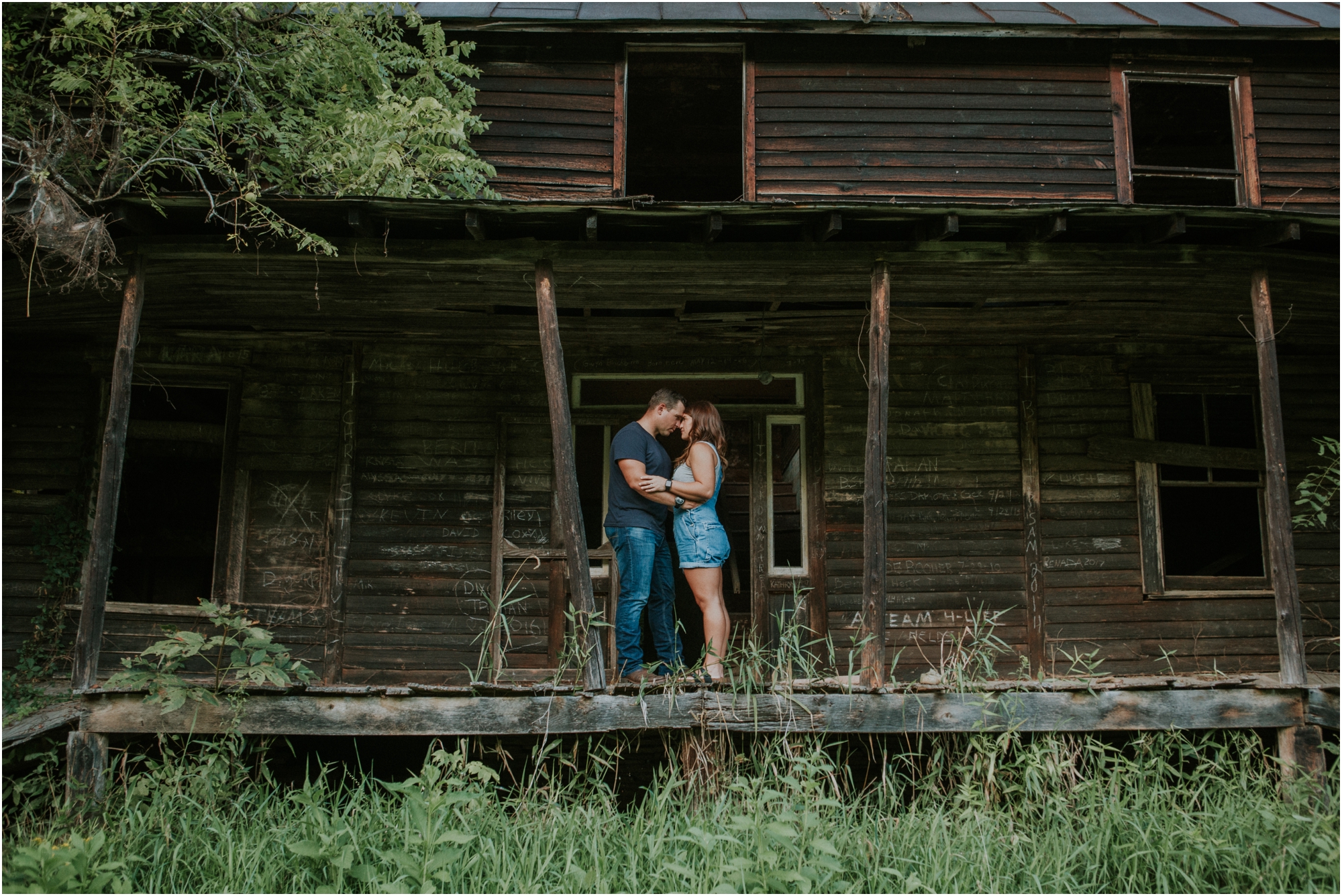rustic-farm-virginia-countryside-sunset-engagement-session-grayson-county-independence-katy-sergent-northeast-tennessee_0054.jpg