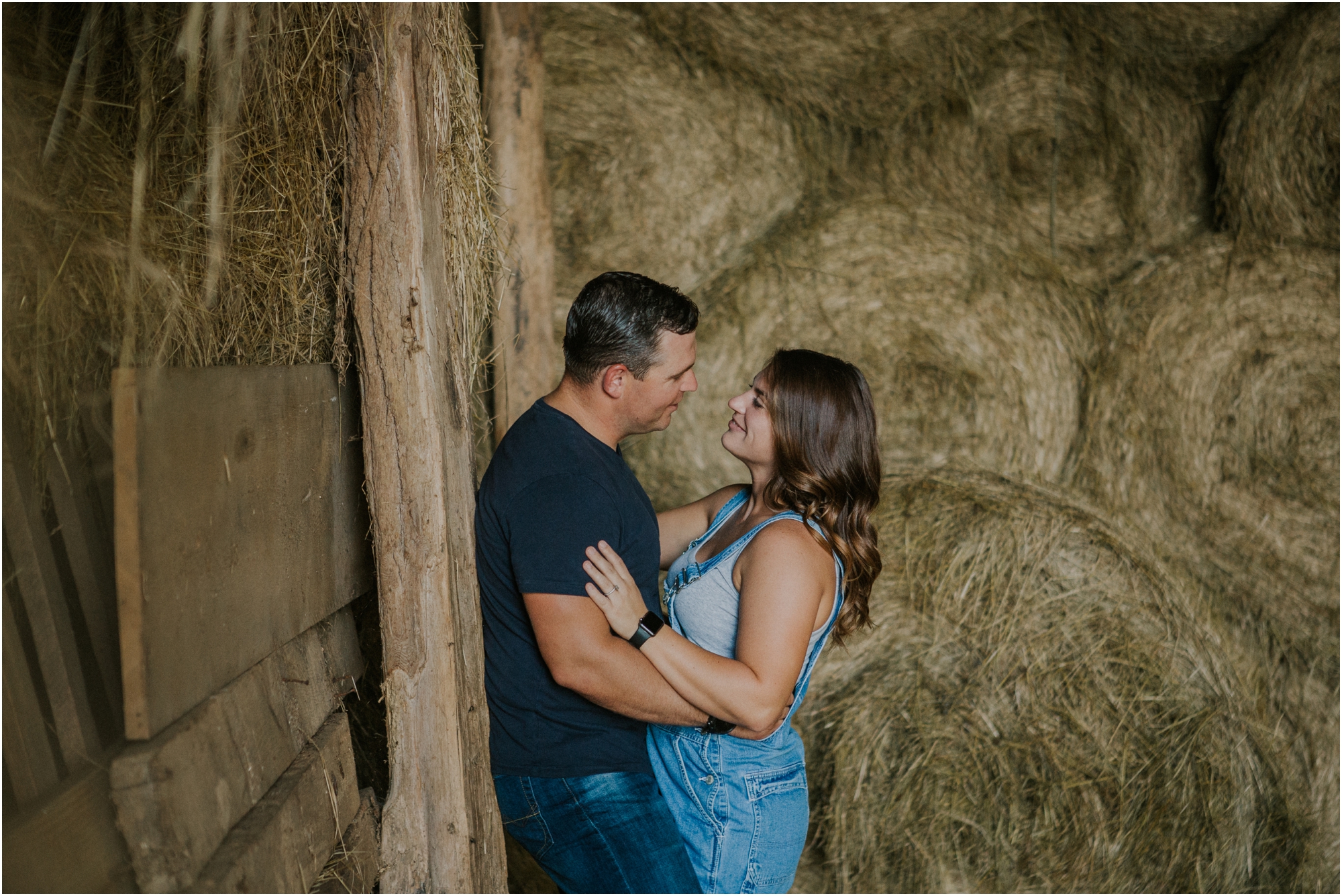 rustic-farm-virginia-countryside-sunset-engagement-session-grayson-county-independence-katy-sergent-northeast-tennessee_0071.jpg