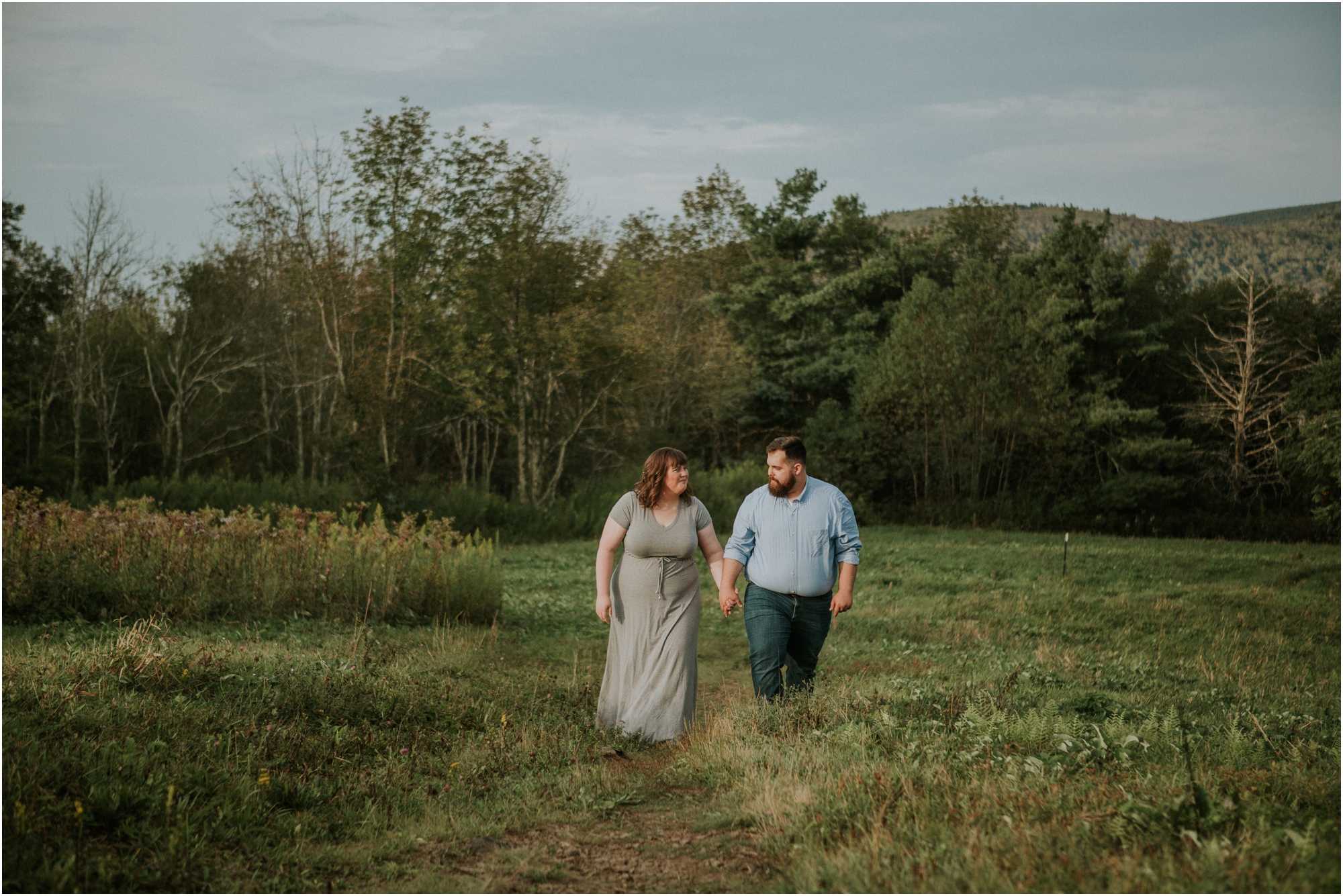 beauty-spot-unaka-mountains-erwin-tn-tennessee-engagement-session-sunset-adventurous-couple-mountain-bald_0012.jpg