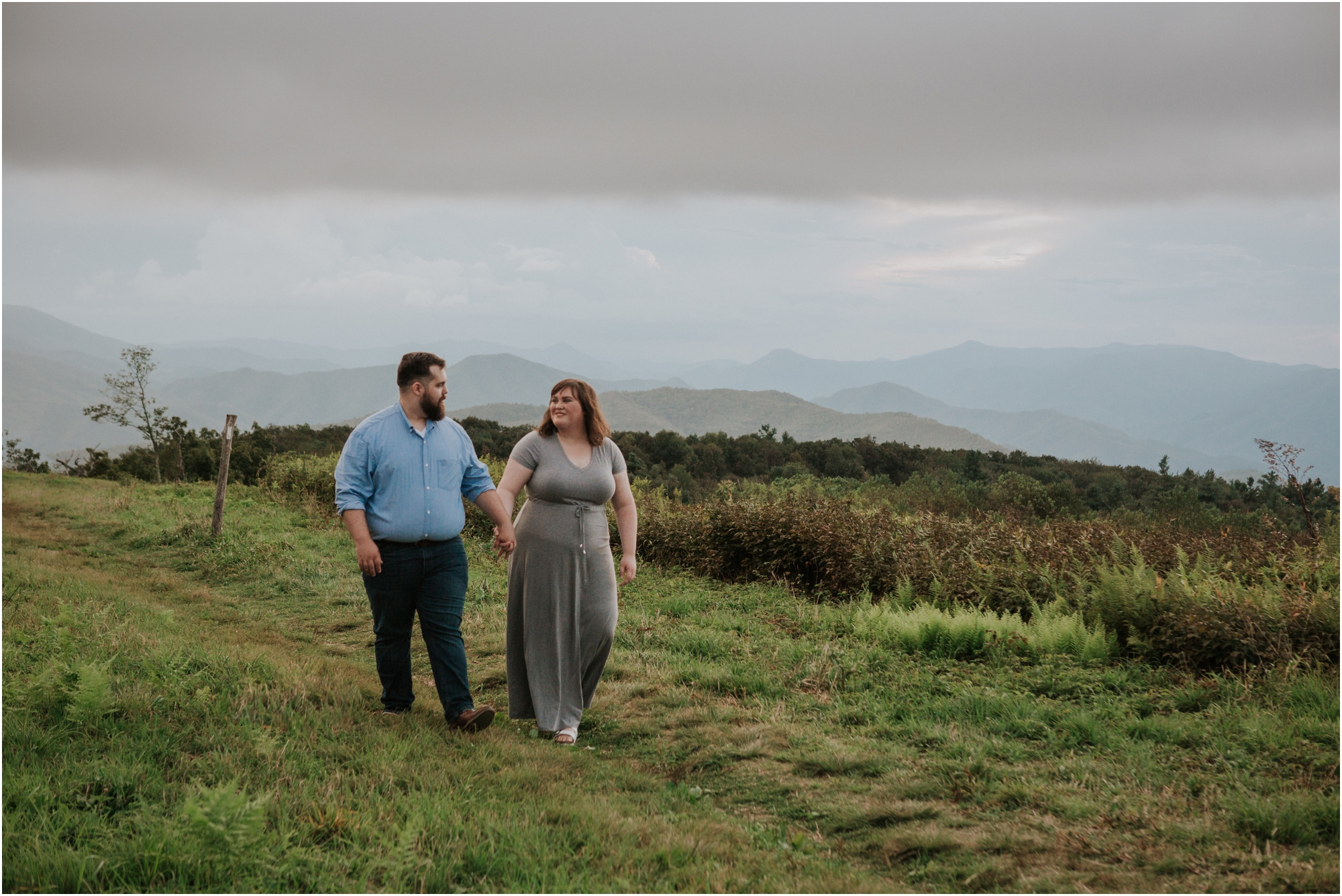 beauty-spot-unaka-mountains-erwin-tn-tennessee-engagement-session-sunset-adventurous-couple-mountain-bald_0029.jpg