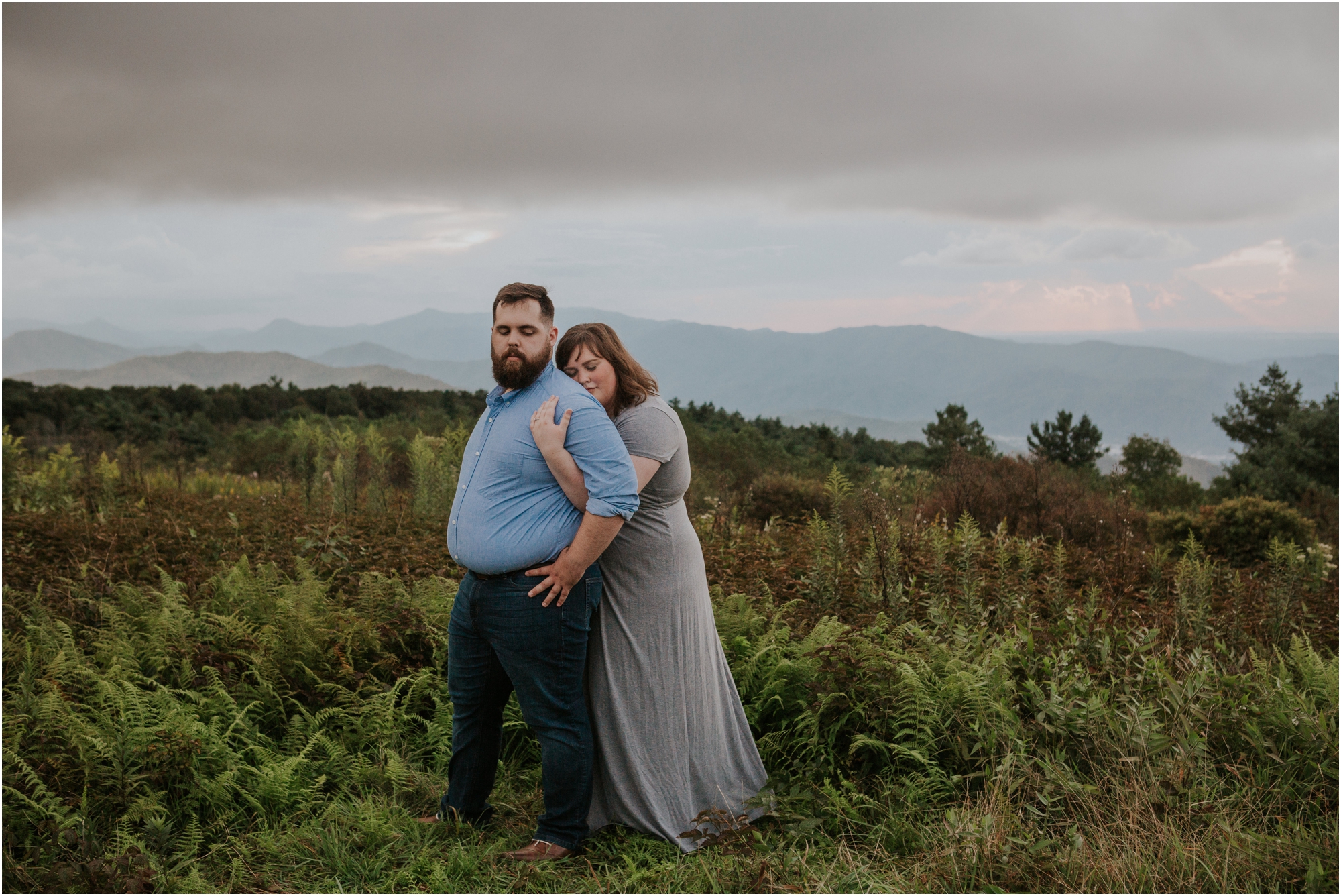 beauty-spot-unaka-mountains-erwin-tn-tennessee-engagement-session-sunset-adventurous-couple-mountain-bald_0034.jpg