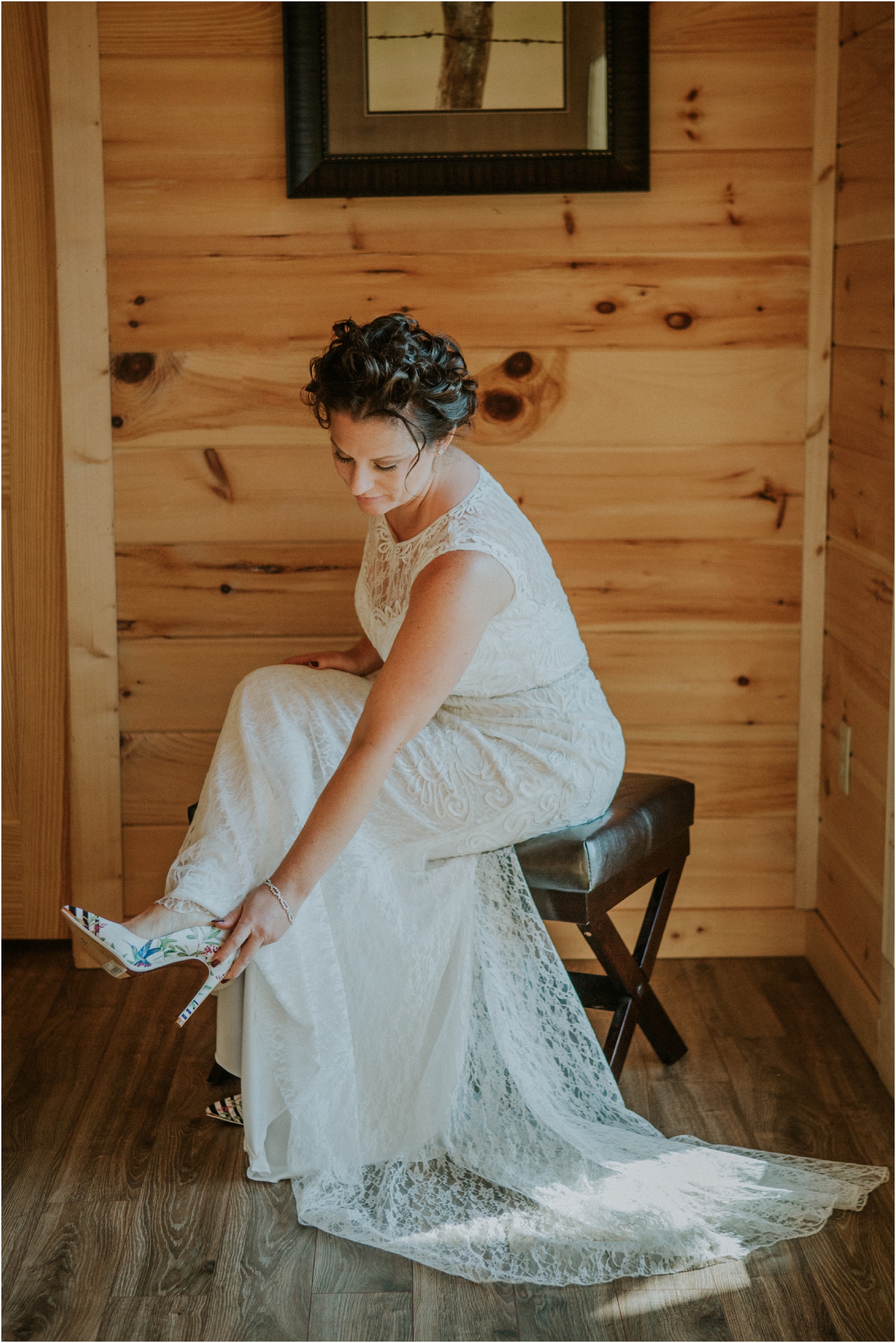 cabin-parkside-resort-the-magnolia-venue-tennessee-mountain-views-intimate-wedding_0049.jpg